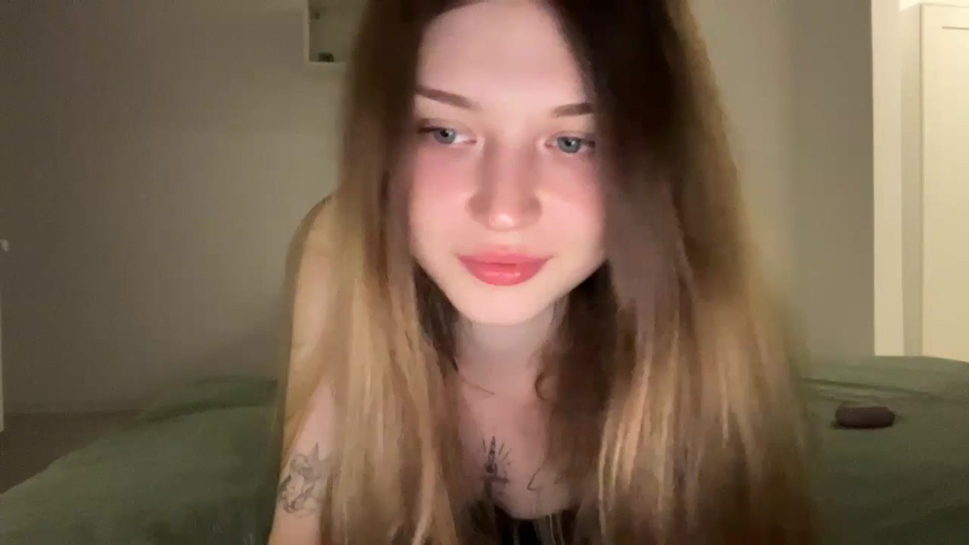 Gallery image thumbnail from Coconut_dream's myfreecams stream on, 06/29/2023, 20:58 image 8 of 20