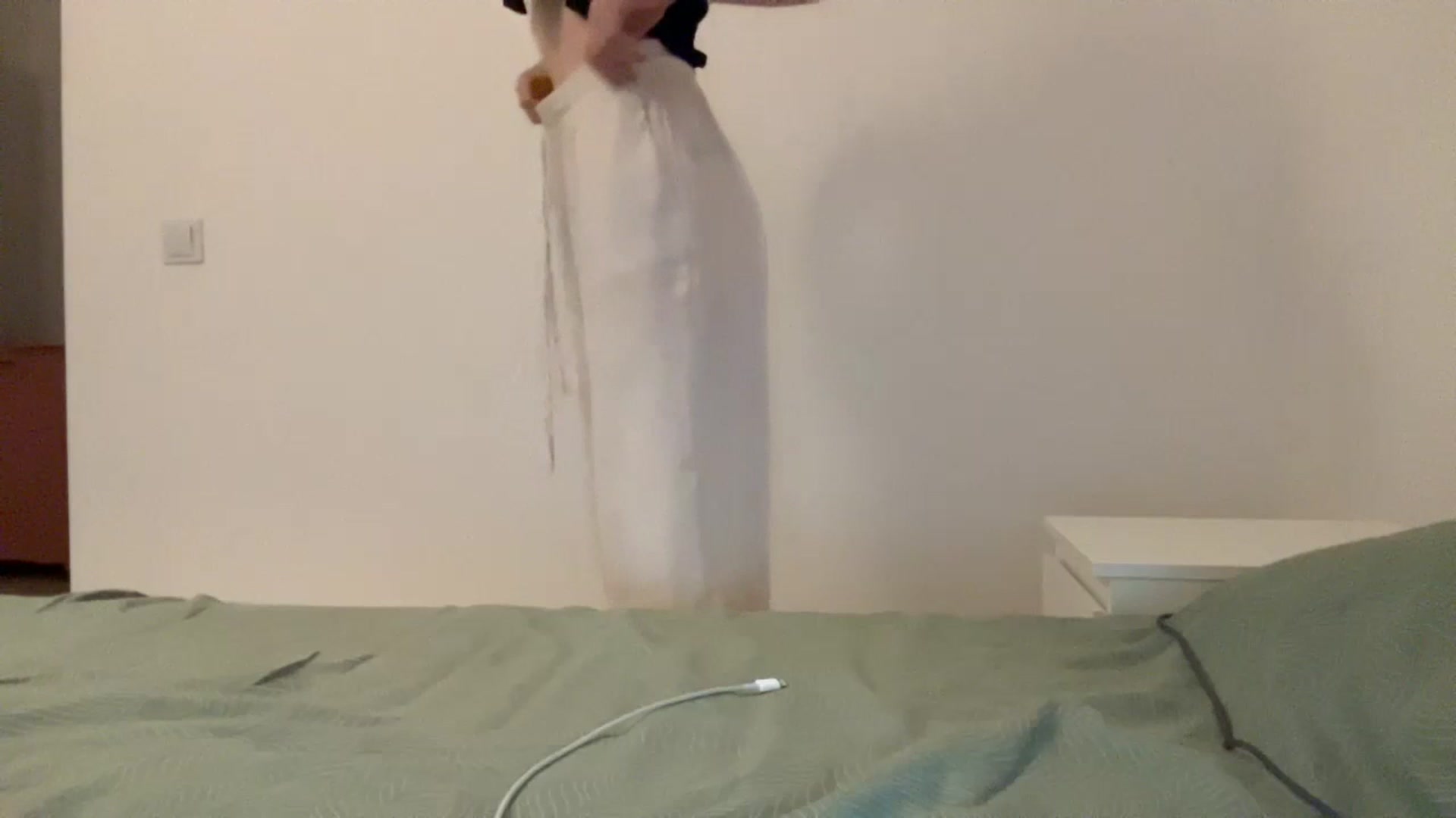 Gallery image thumbnail from Coconut_dream's myfreecams stream on, 06/30/2023, 18:33 image 17 of 20