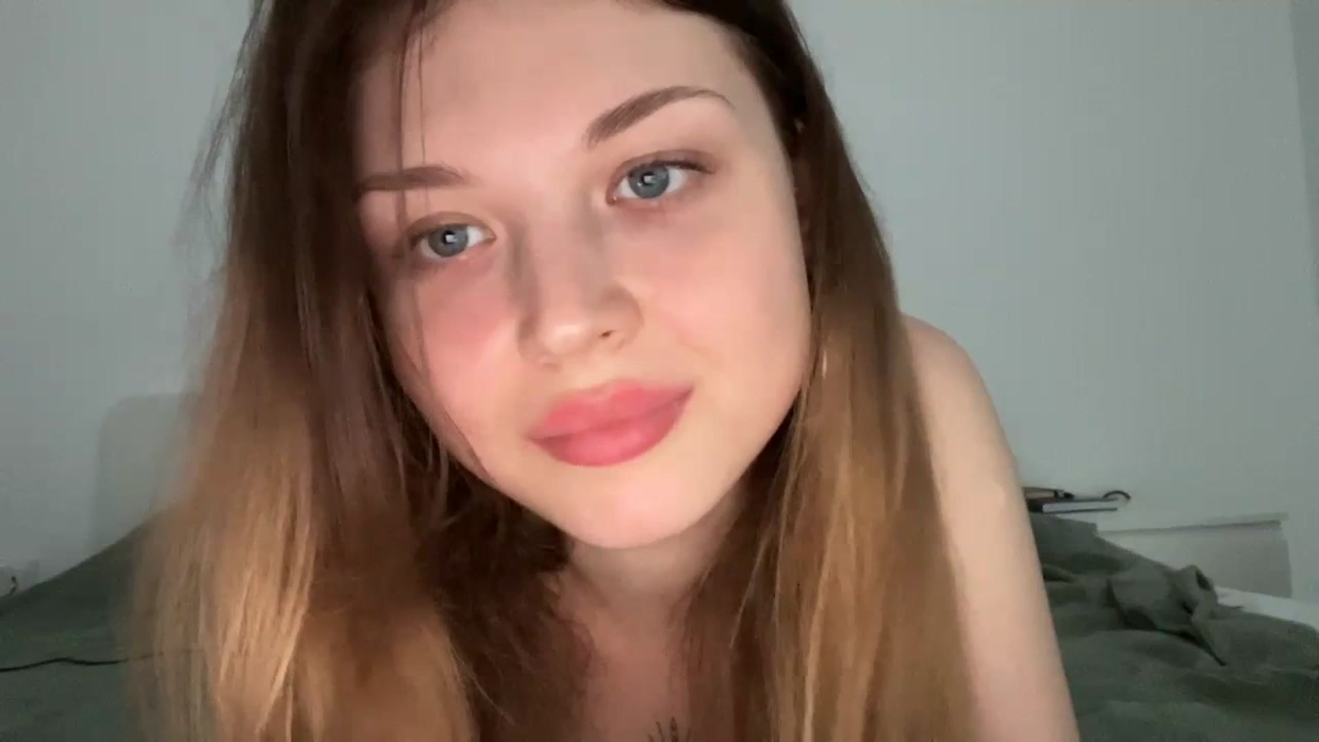 Gallery image thumbnail from Coconut_dream's myfreecams stream on, 07/02/2023, 17:02 image 6 of 20
