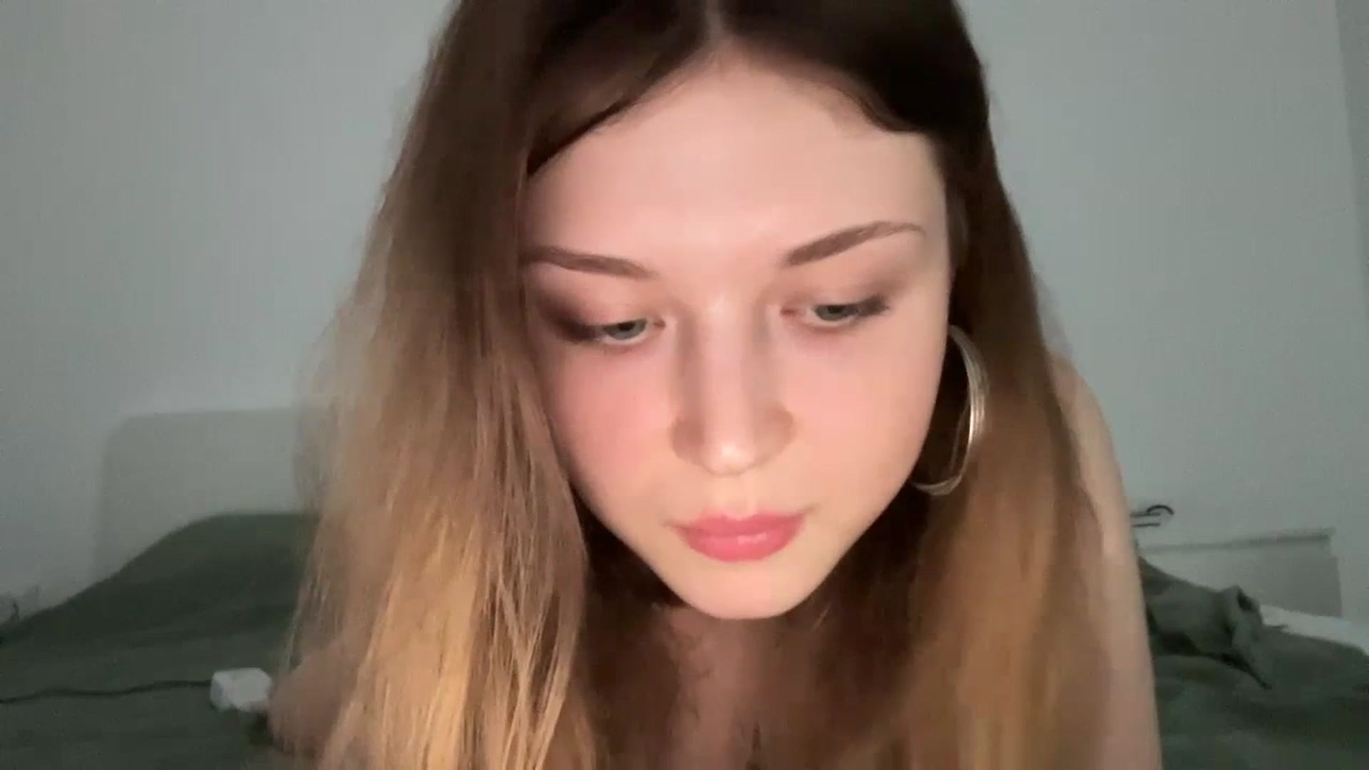 Gallery image thumbnail from Coconut_dream's myfreecams stream on, 07/02/2023, 17:02 image 10 of 20