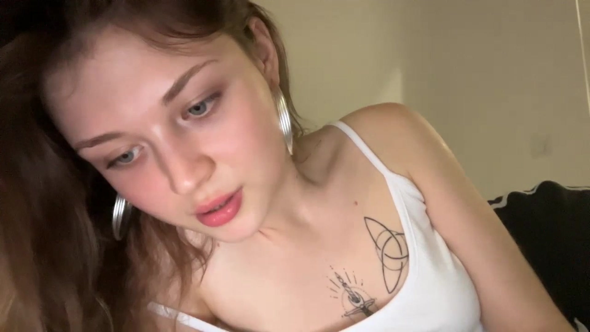 Gallery image thumbnail from Coconut_dream's myfreecams stream on, 07/02/2023, 19:00 image 9 of 20