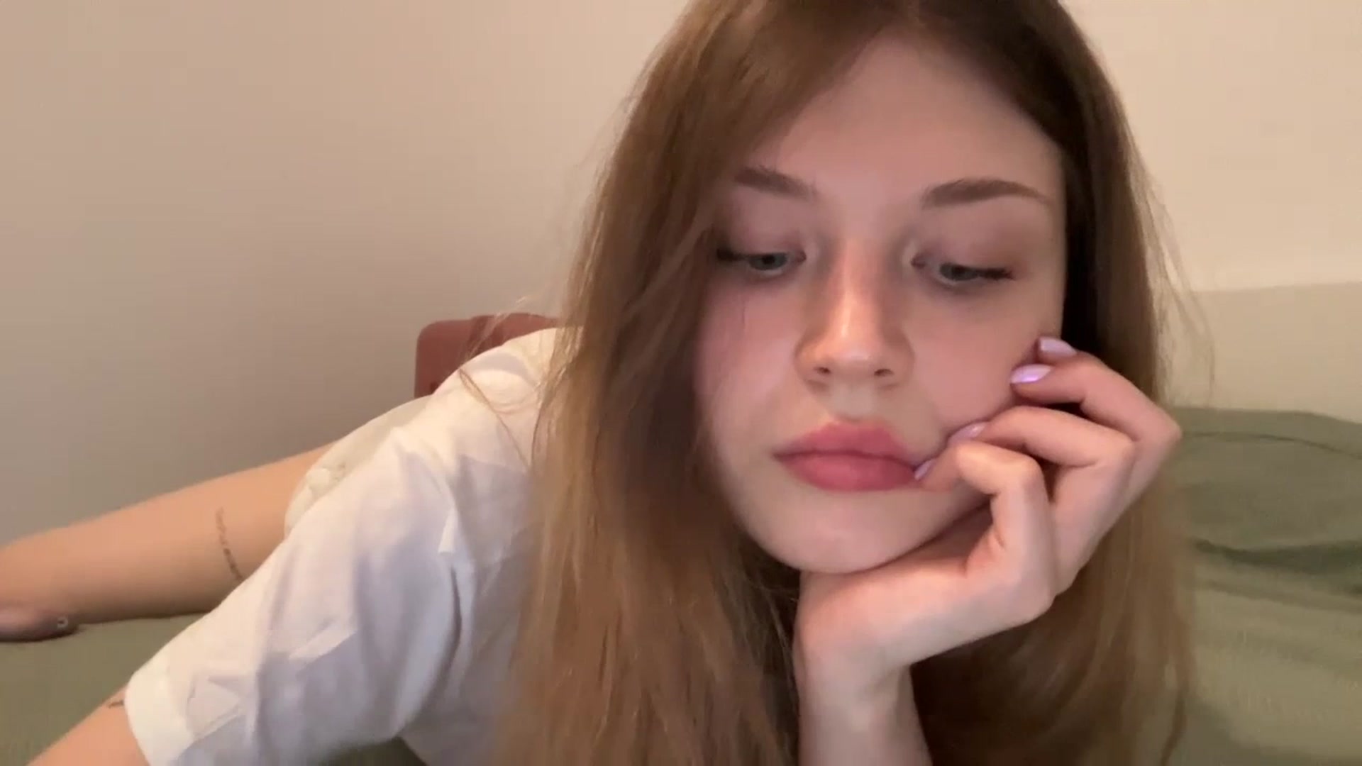 Gallery image thumbnail from Coconut_dream's myfreecams stream on, 07/03/2023, 17:14 image 18 of 20
