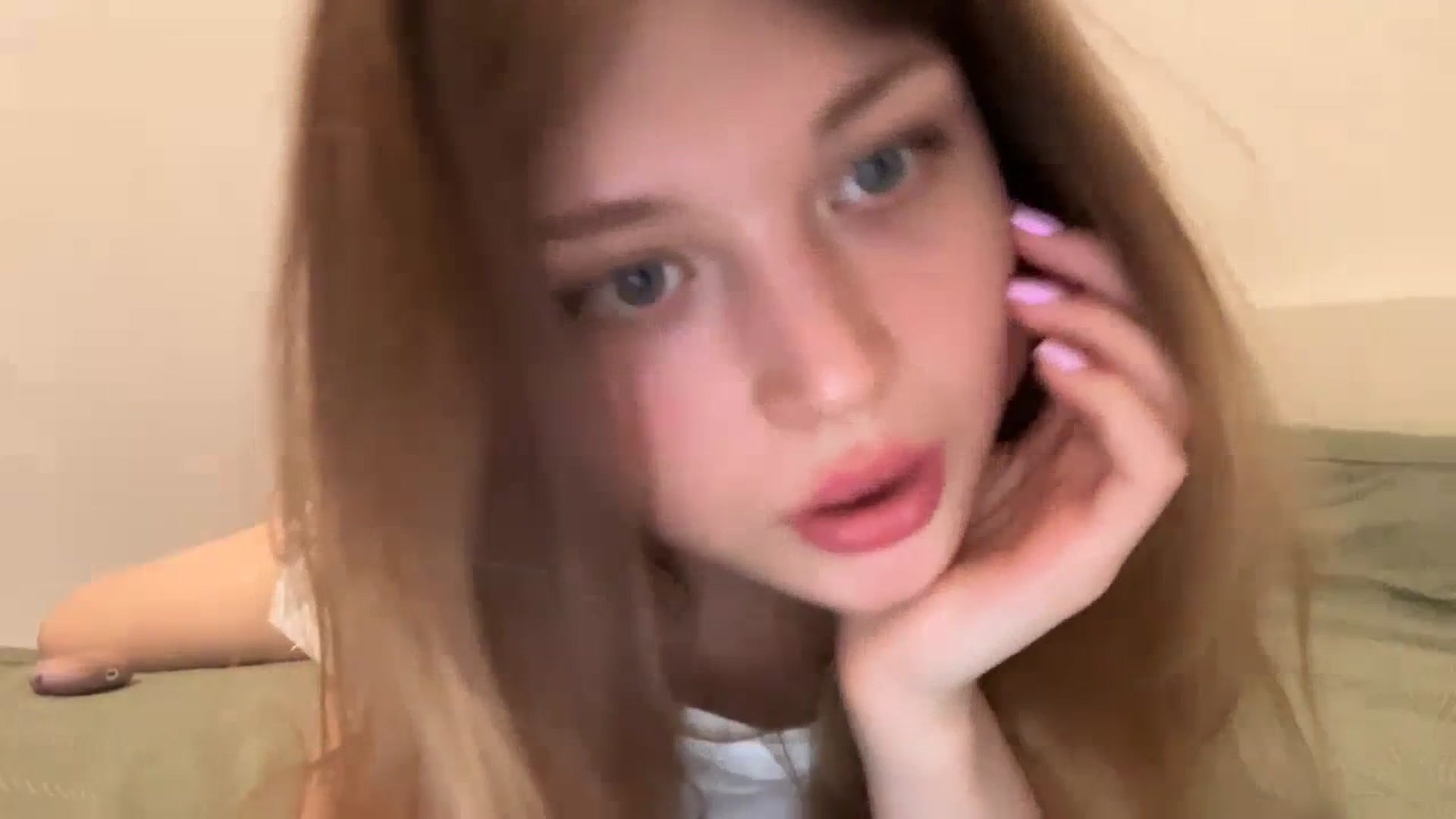 Gallery image thumbnail from Coconut_dream's myfreecams stream on, 07/03/2023, 17:14 image 20 of 20