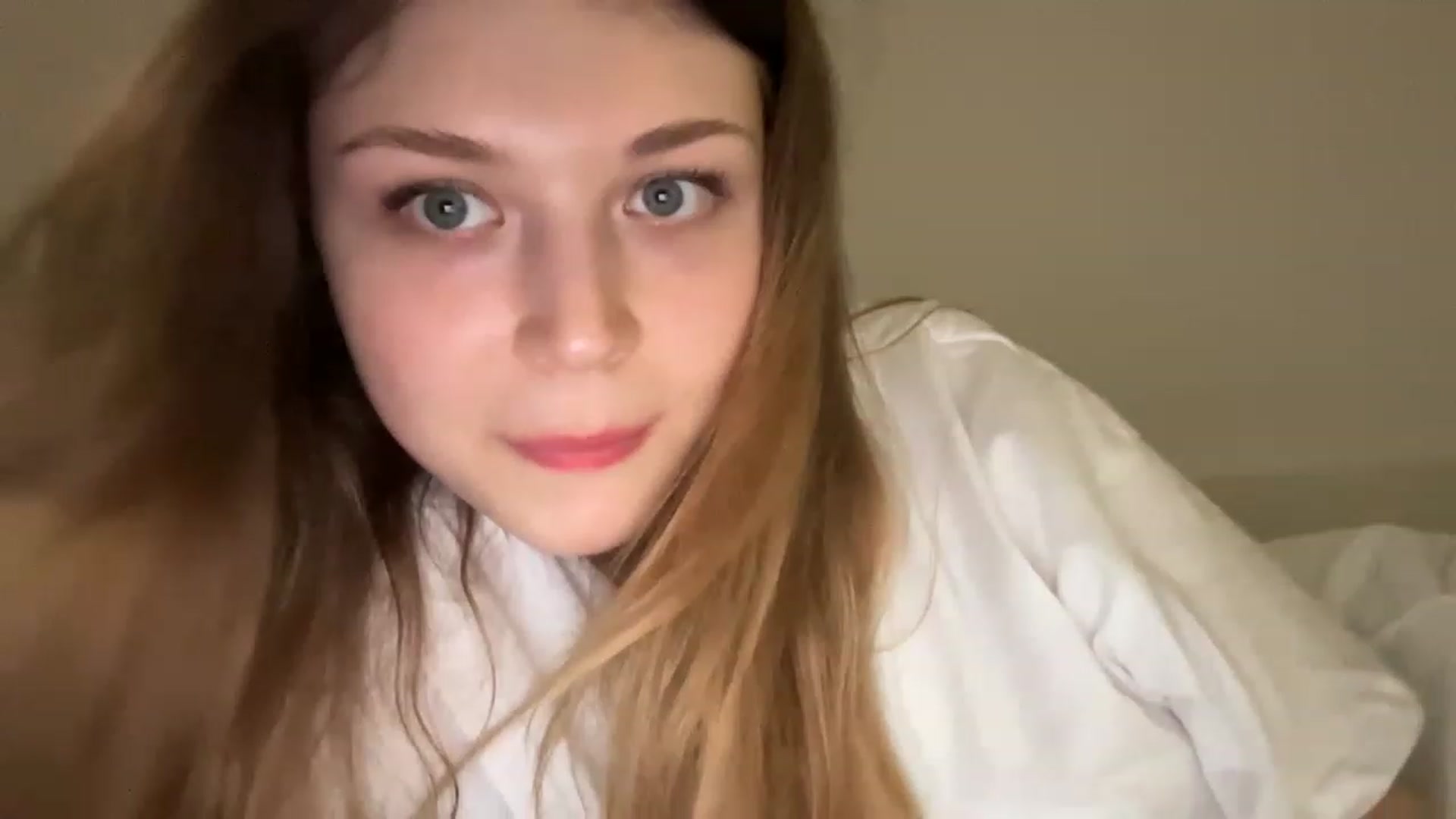 Gallery image thumbnail from Coconut_dream's myfreecams stream on, 07/03/2023, 19:15 image 7 of 20