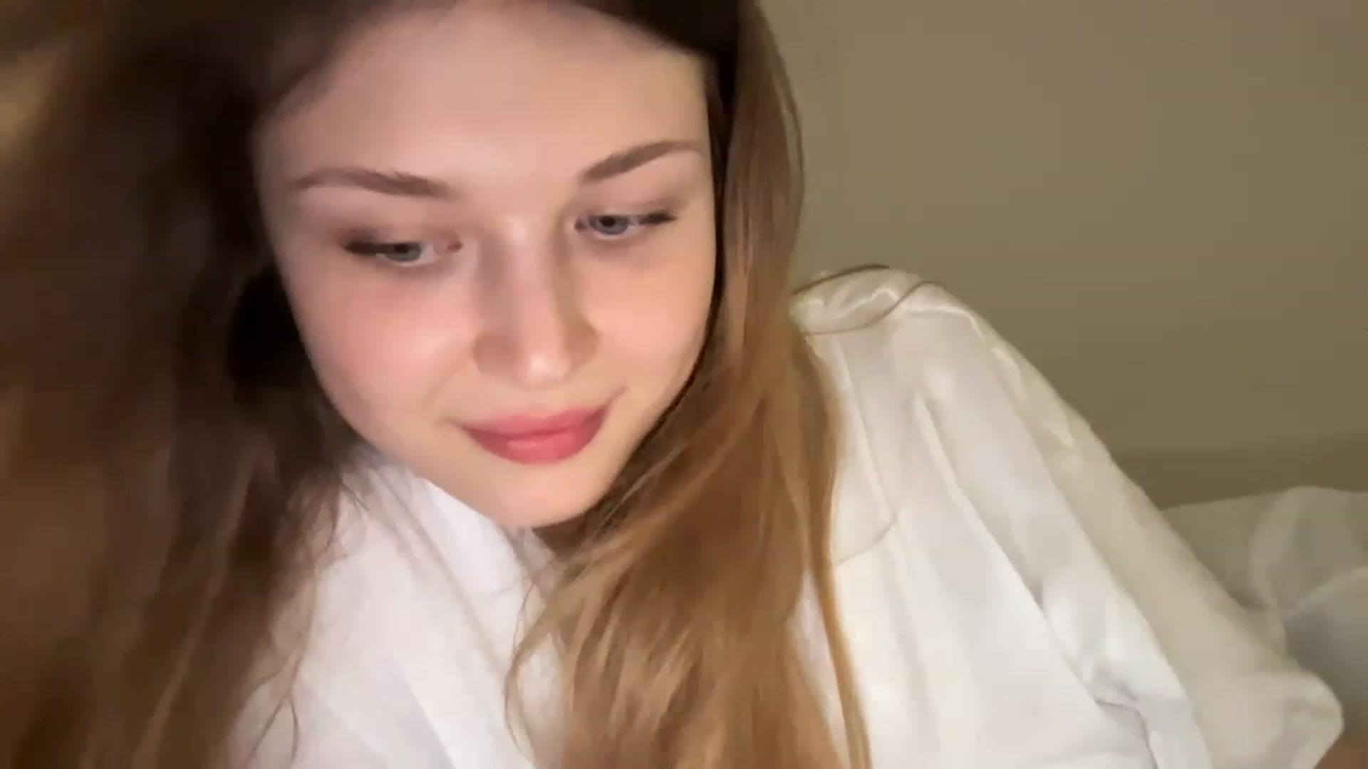Gallery image thumbnail from Coconut_dream's myfreecams stream on, 07/03/2023, 19:15 image 5 of 20