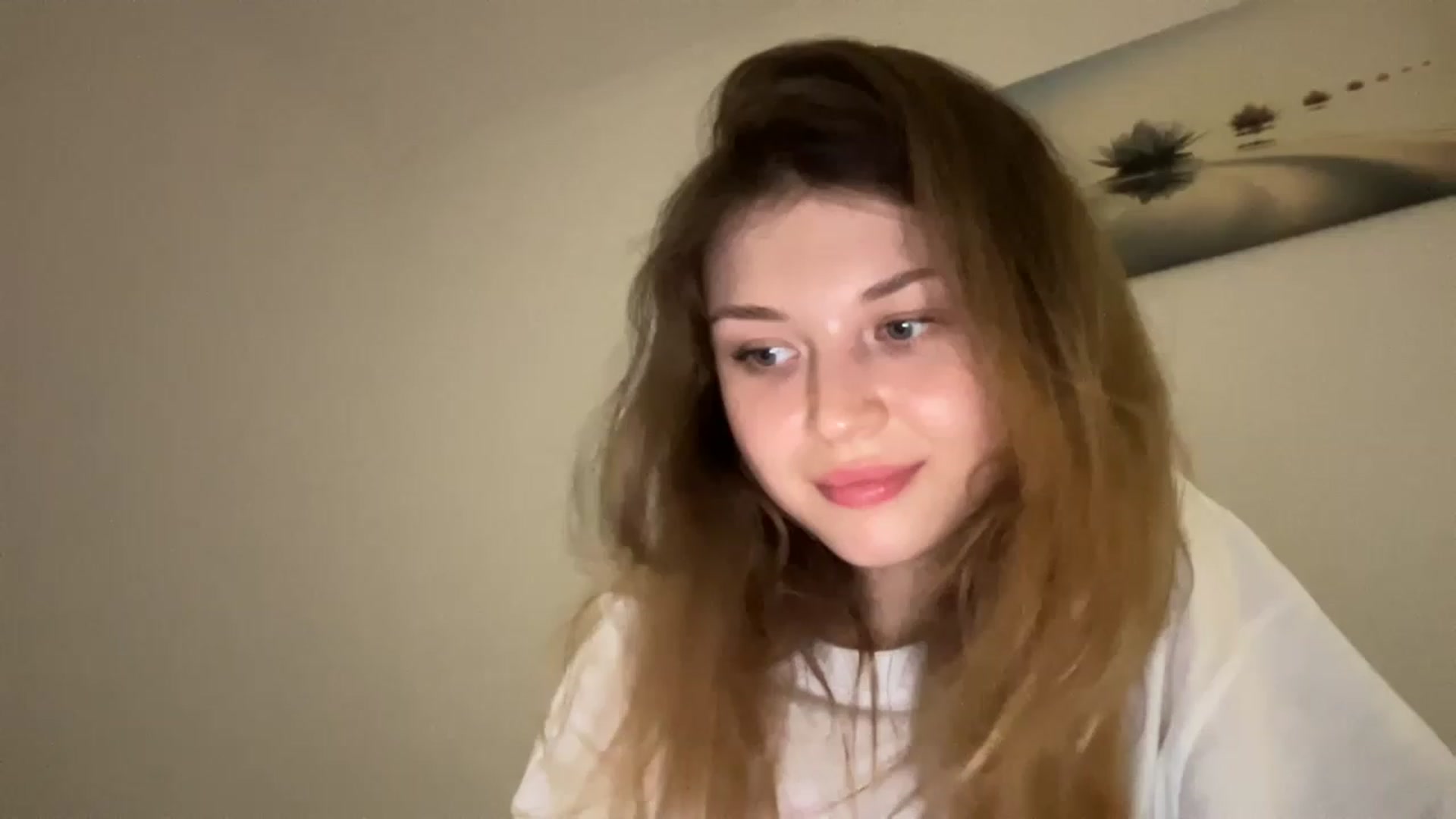 Gallery image thumbnail from Coconut_dream's myfreecams stream on, 07/03/2023, 20:22 image 8 of 20