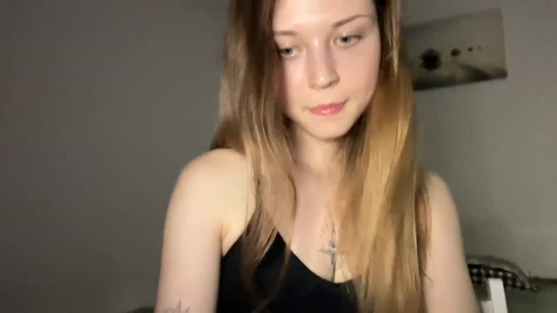 Gallery image thumbnail from Coconut_dream's myfreecams stream on, 07/07/2023, 17:42 image 14 of 20