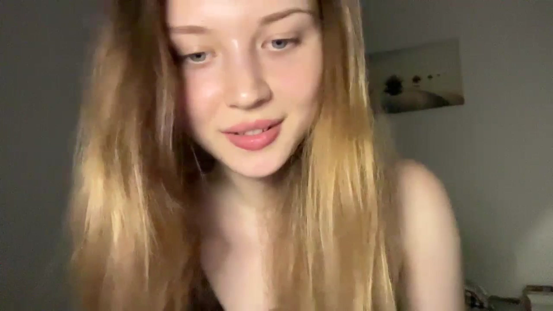 Gallery image thumbnail from Coconut_dream's myfreecams stream on, 07/07/2023, 17:42 image 20 of 20
