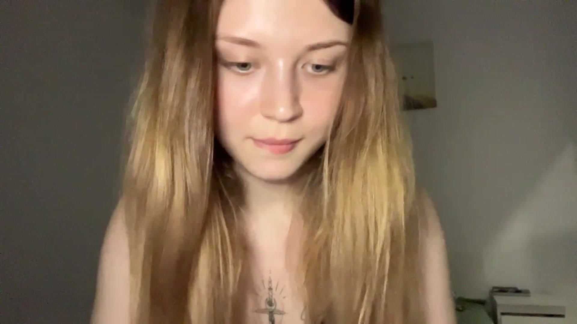 Gallery image thumbnail from Coconut_dream's myfreecams stream on, 07/07/2023, 18:05 image 19 of 20