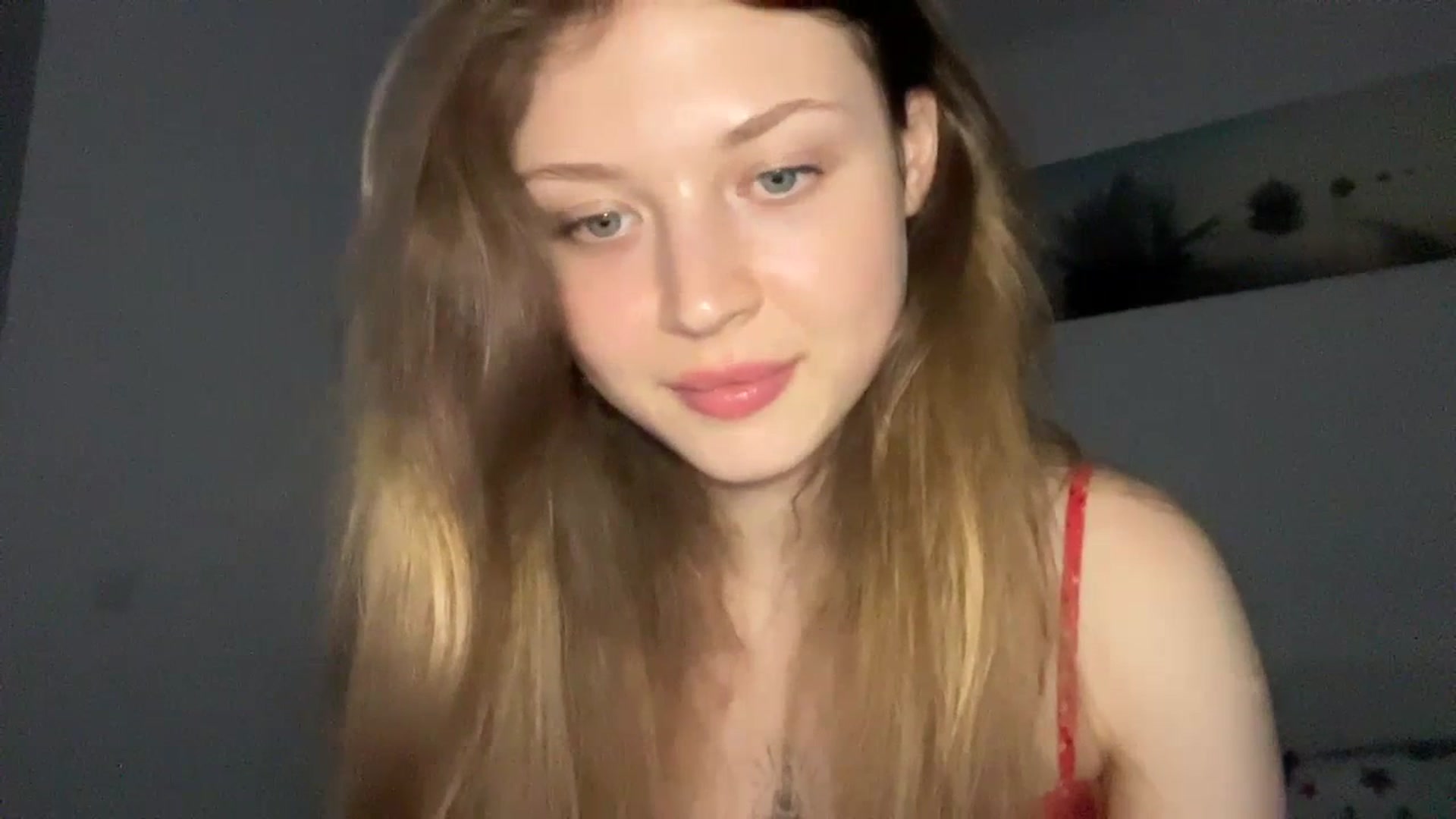 Gallery image thumbnail from Coconut_dream's myfreecams stream on, 07/08/2023, 18:07 image 14 of 20