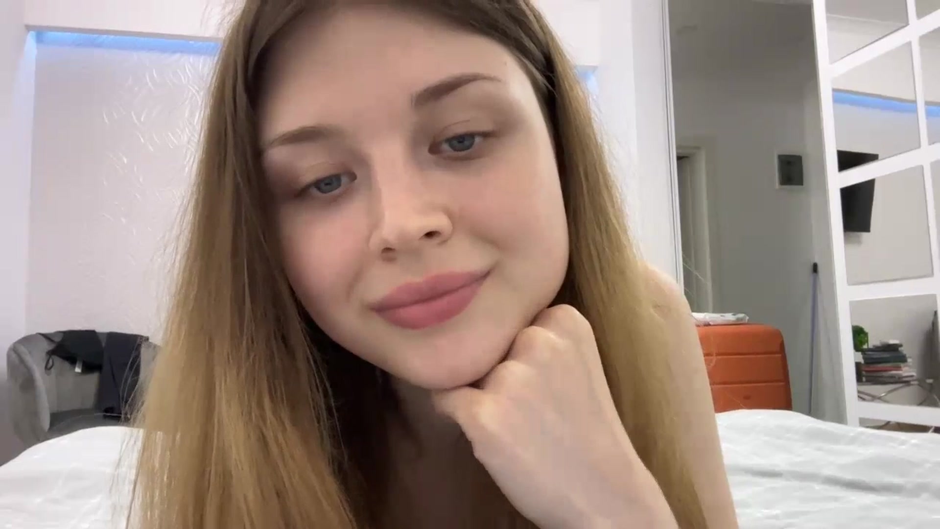 Gallery image thumbnail from Coconut_dream's myfreecams stream on, 07/13/2023, 20:19 image 9 of 20