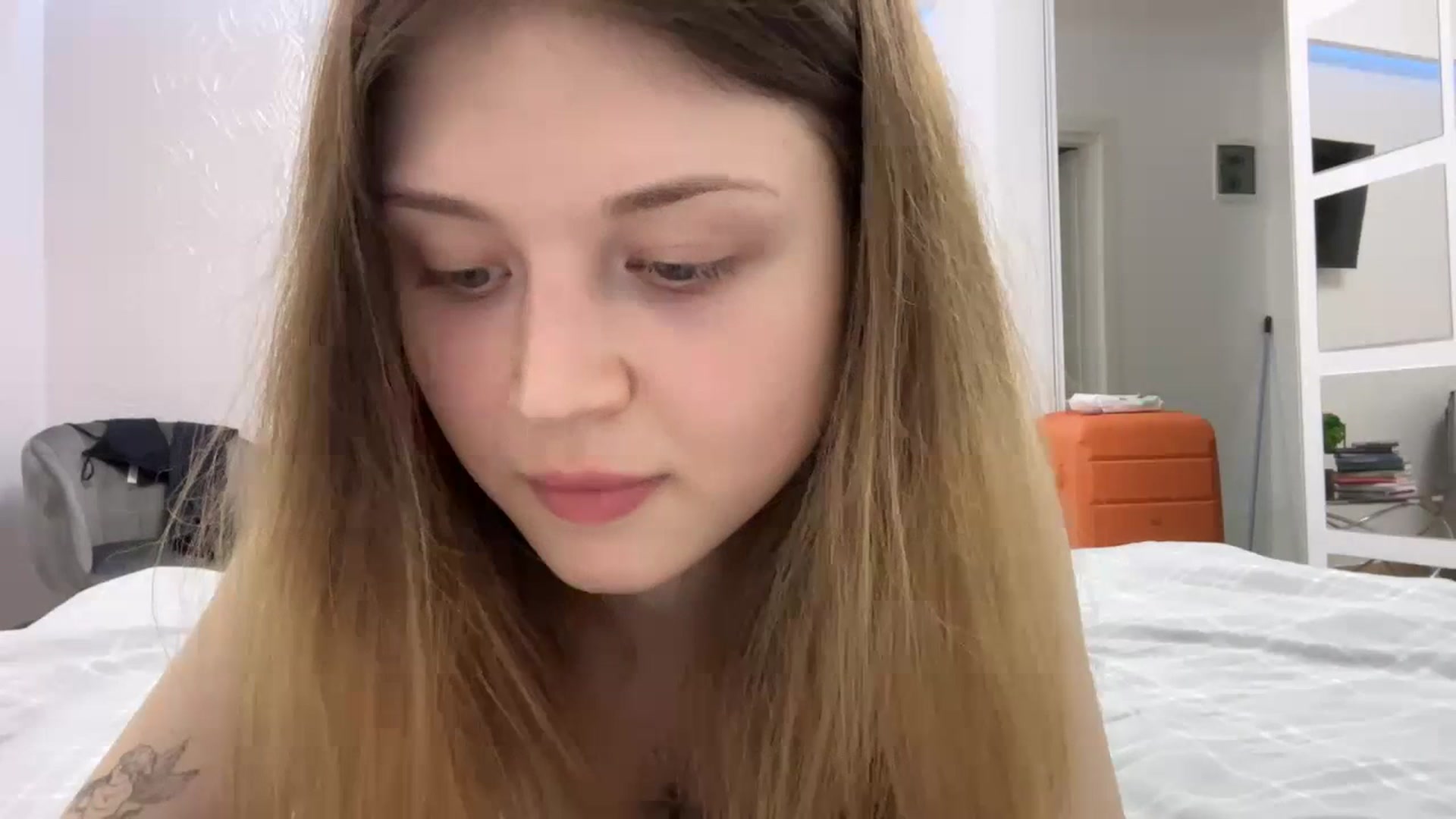 Gallery image thumbnail from Coconut_dream's myfreecams stream on, 07/13/2023, 20:19 image 18 of 20
