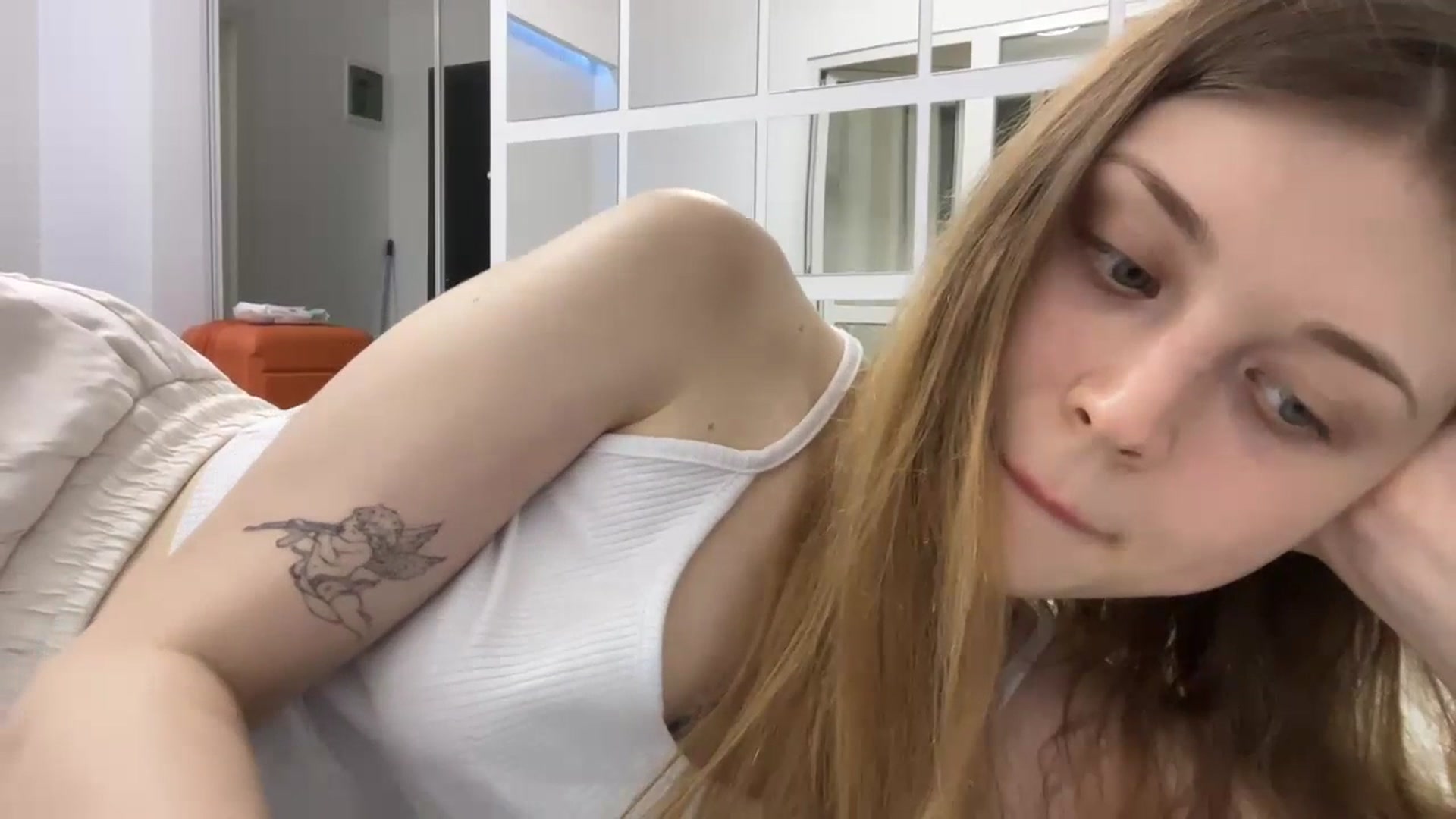 Gallery image thumbnail from Coconut_dream's myfreecams stream on, 07/13/2023, 20:19 image 3 of 20