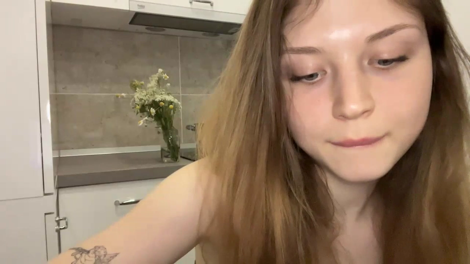 Gallery image thumbnail from Coconut_dream's myfreecams stream on, 07/14/2023, 13:27 image 19 of 20