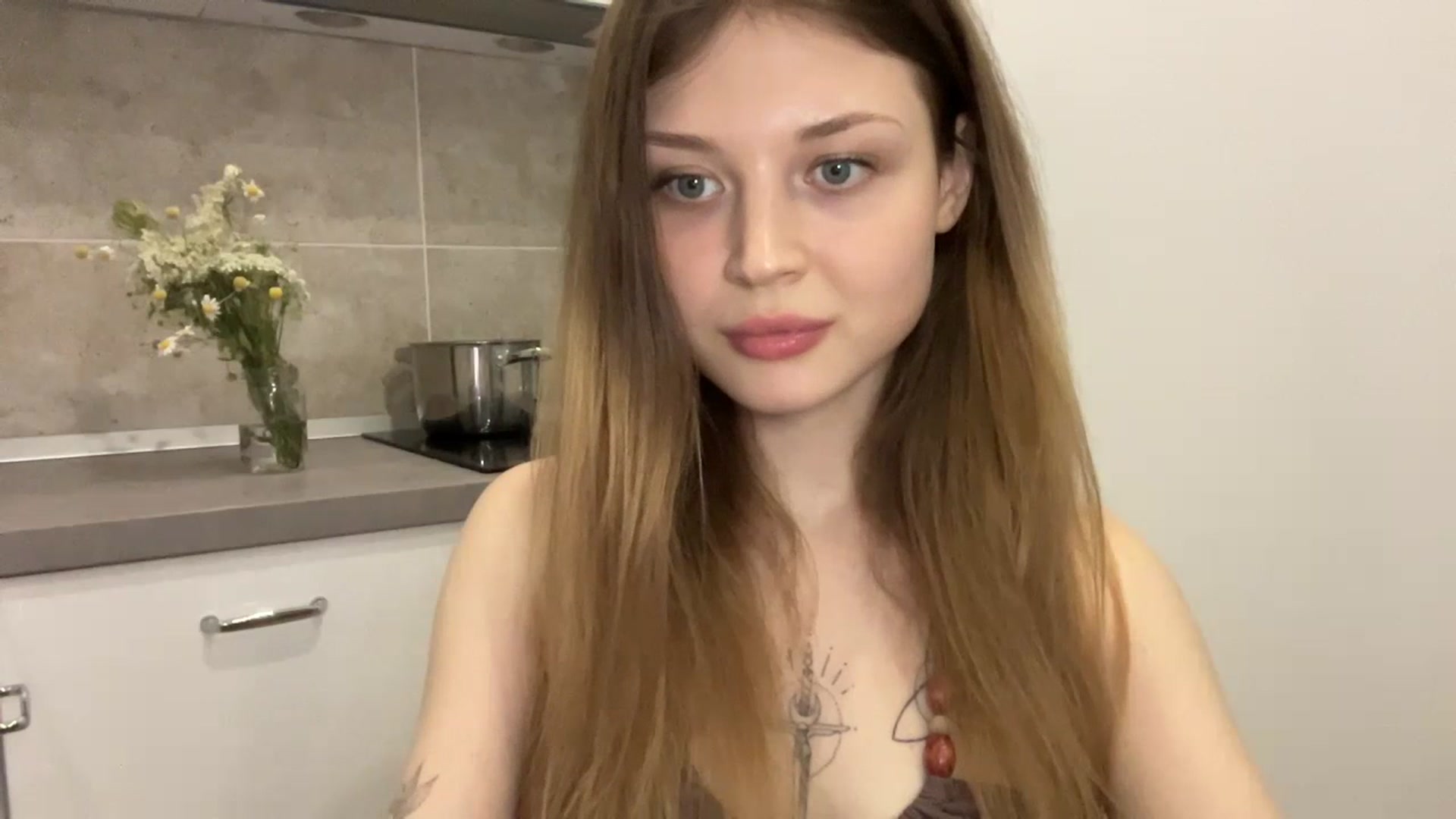 Gallery image thumbnail from Coconut_dream's myfreecams stream on, 07/14/2023, 15:07 image 4 of 20