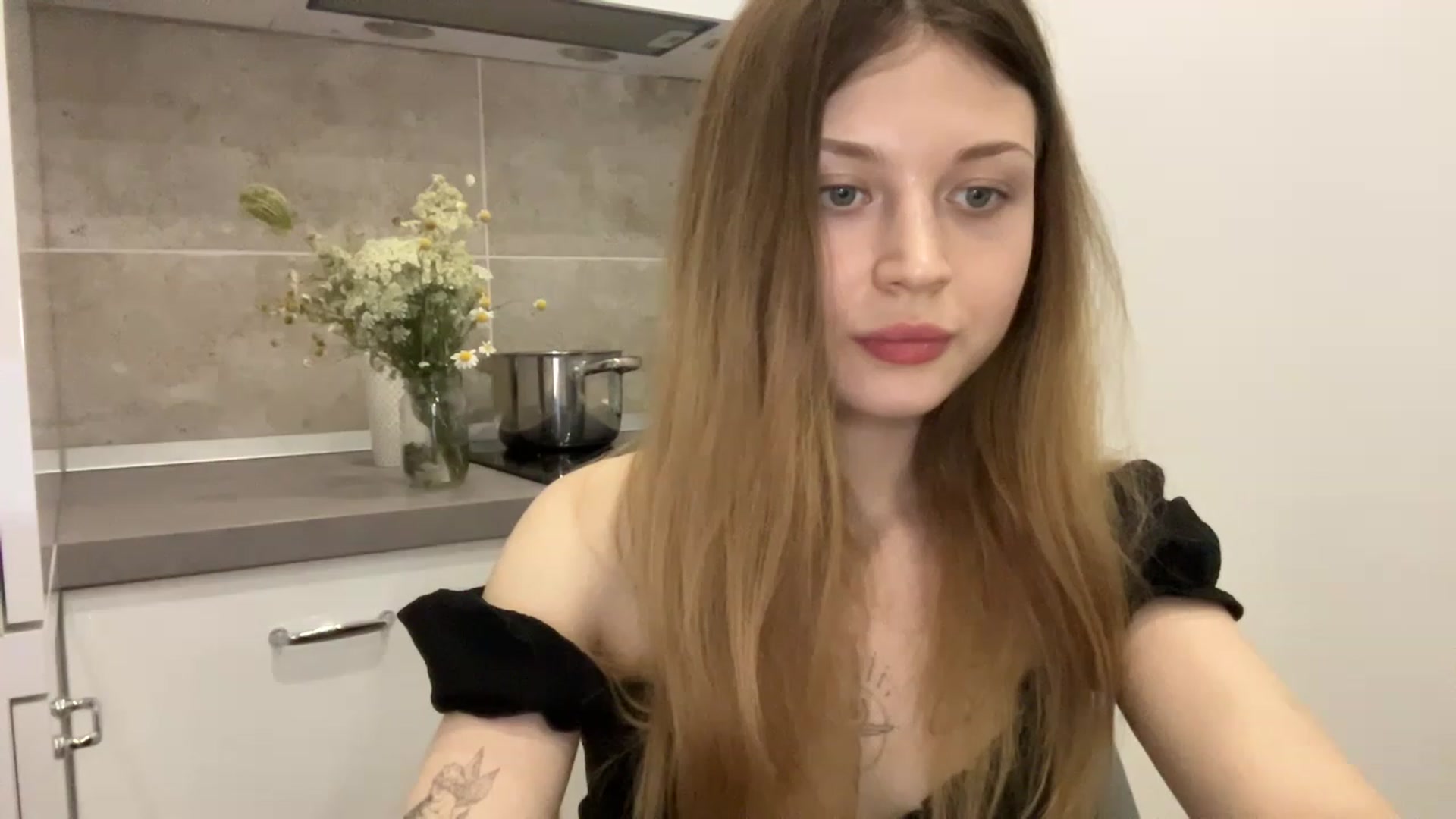 Gallery image thumbnail from Coconut_dream's myfreecams stream on, 07/15/2023, 16:07 image 15 of 20