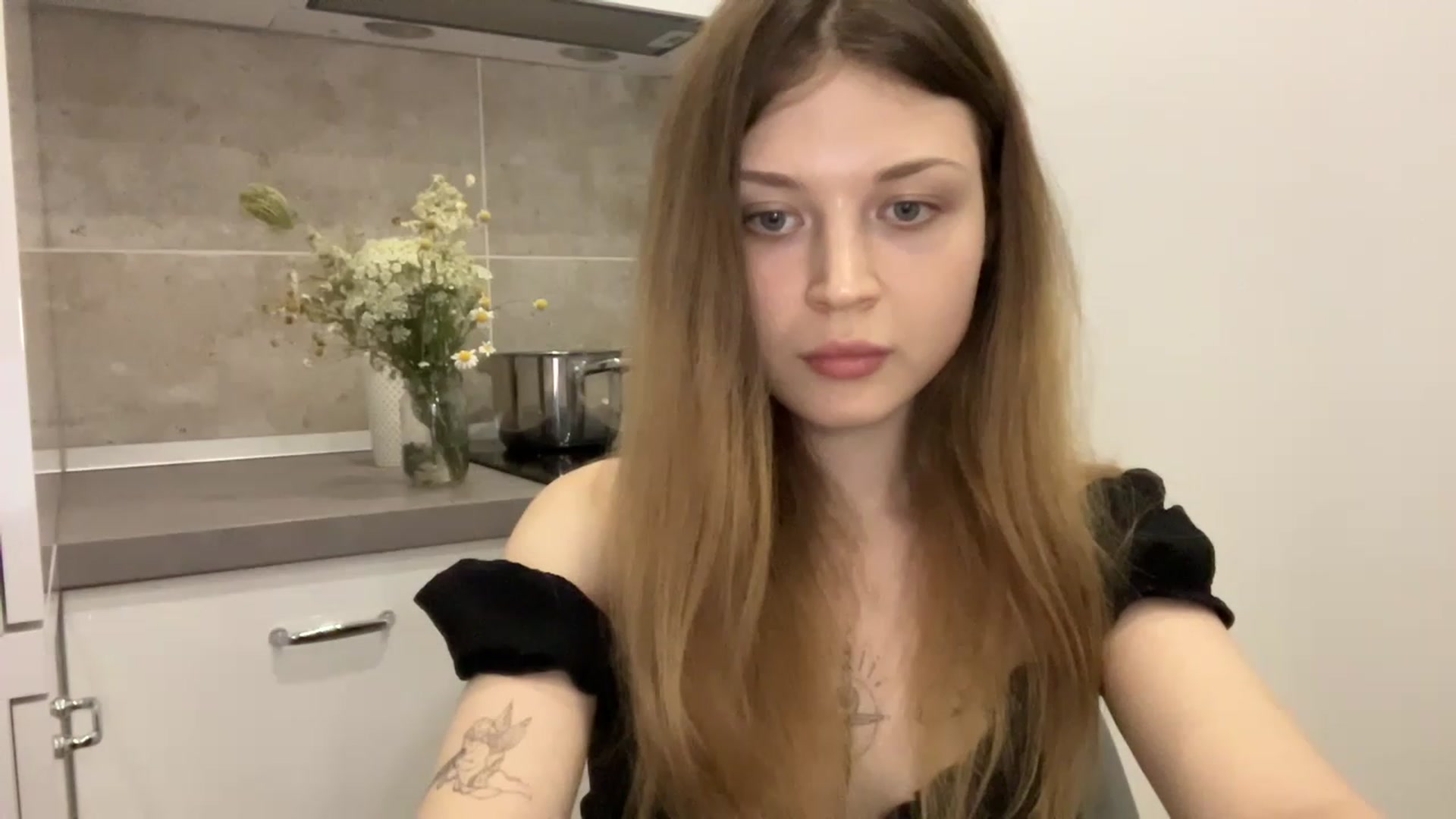 Gallery image thumbnail from Coconut_dream's myfreecams stream on, 07/15/2023, 16:07 image 17 of 20