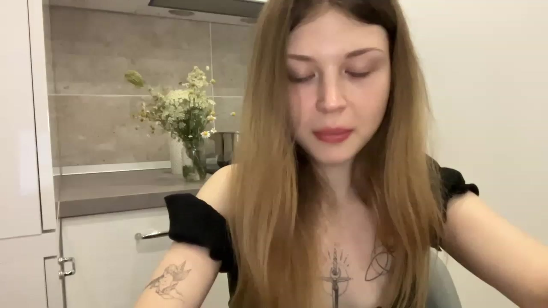 Gallery image thumbnail from Coconut_dream's myfreecams stream on, 07/15/2023, 16:07 image 13 of 20