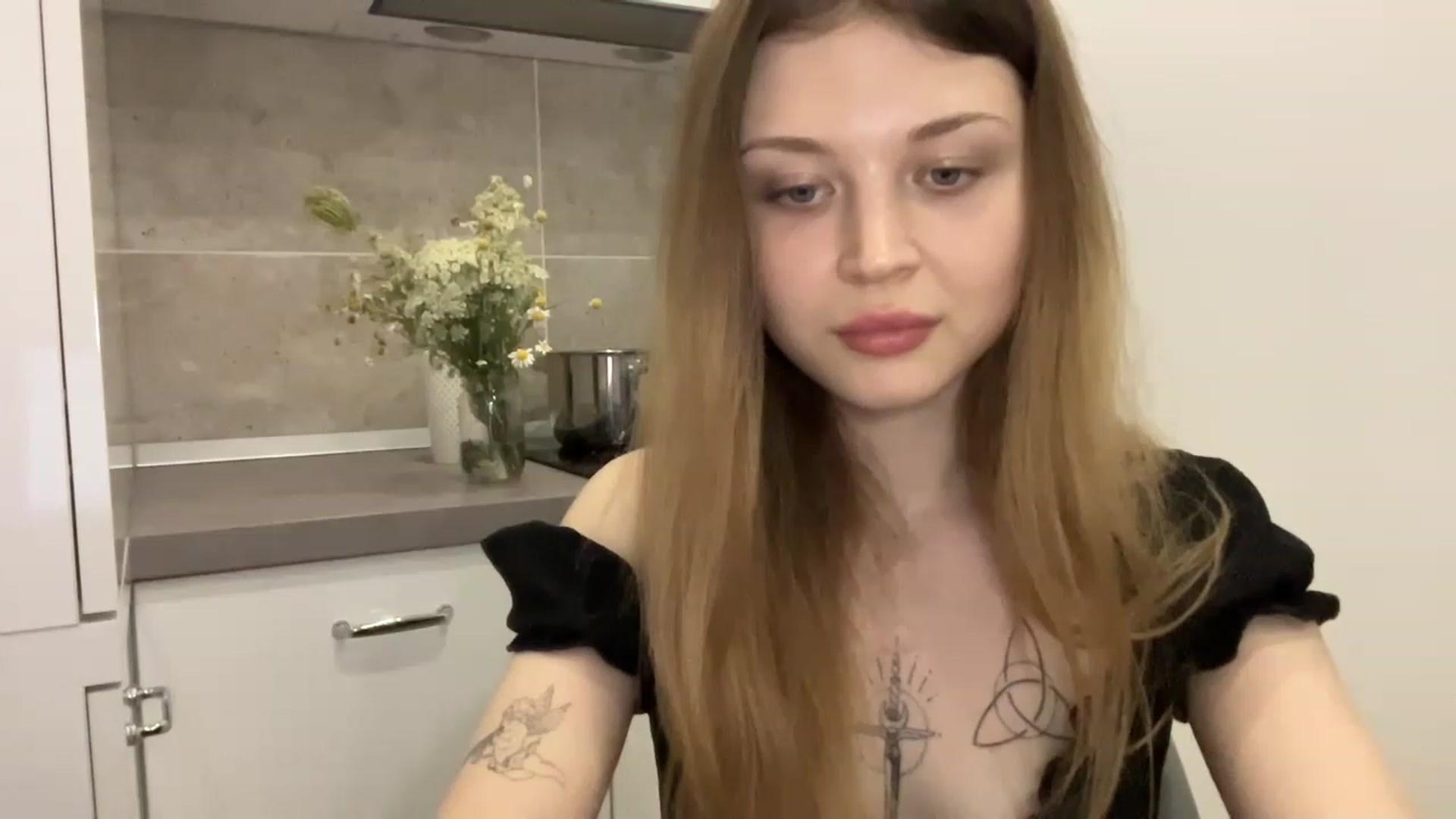 Gallery image thumbnail from Coconut_dream's myfreecams stream on, 07/15/2023, 16:07 image 10 of 20