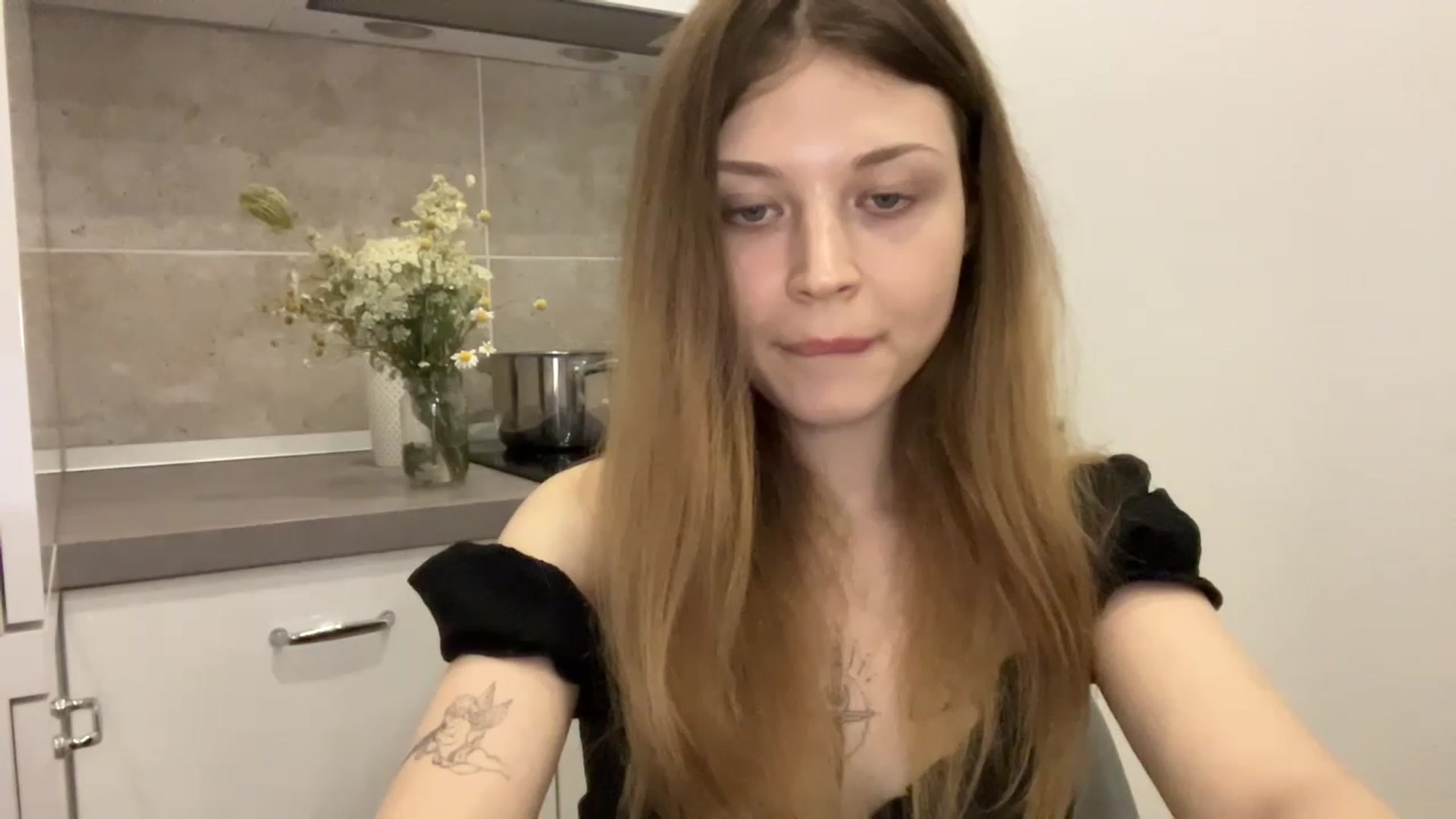Gallery image thumbnail from Coconut_dream's myfreecams stream on, 07/15/2023, 16:07 image 16 of 20