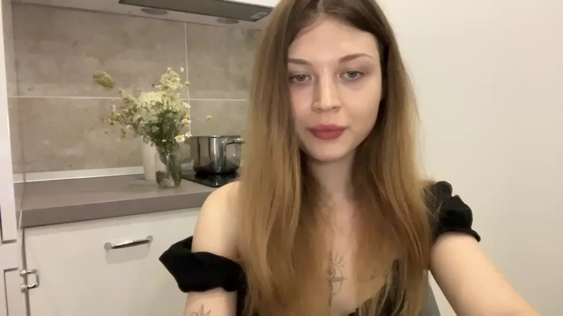 Gallery image thumbnail from Coconut_dream's myfreecams stream on, 07/15/2023, 16:07 image 18 of 20