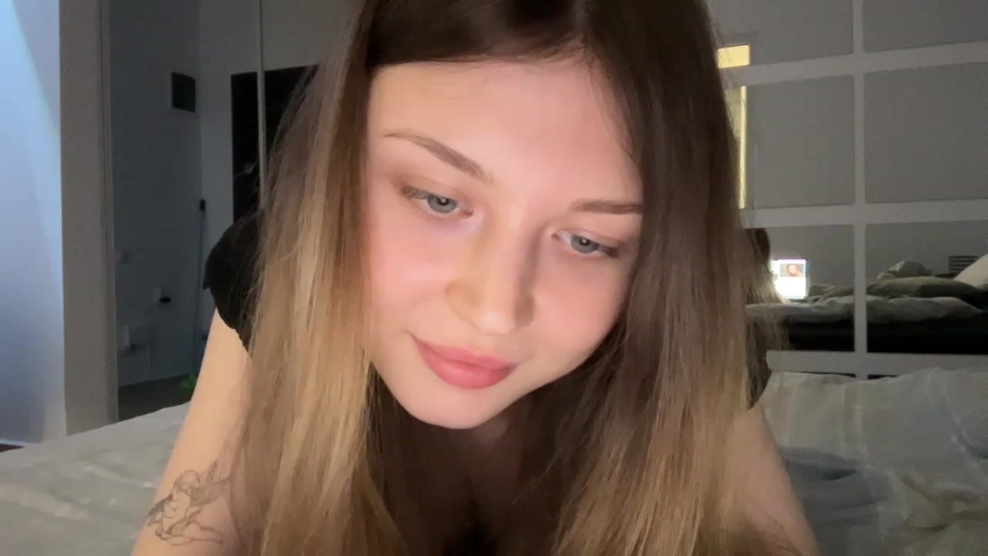 Gallery image thumbnail from Coconut_dream's myfreecams stream on, 07/15/2023, 18:02 image 14 of 20