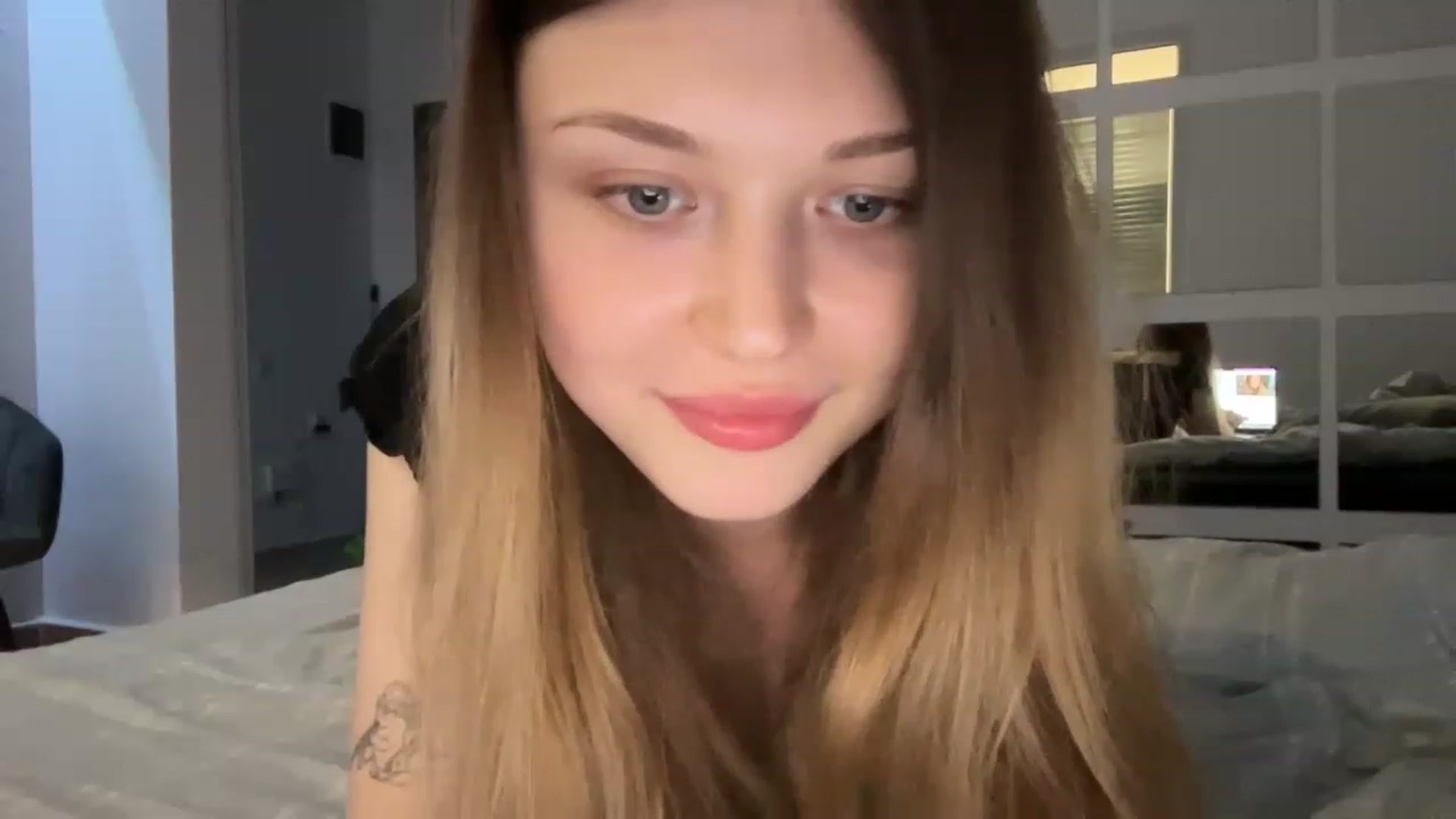 Gallery image thumbnail from Coconut_dream's myfreecams stream on, 07/15/2023, 18:02 image 9 of 20