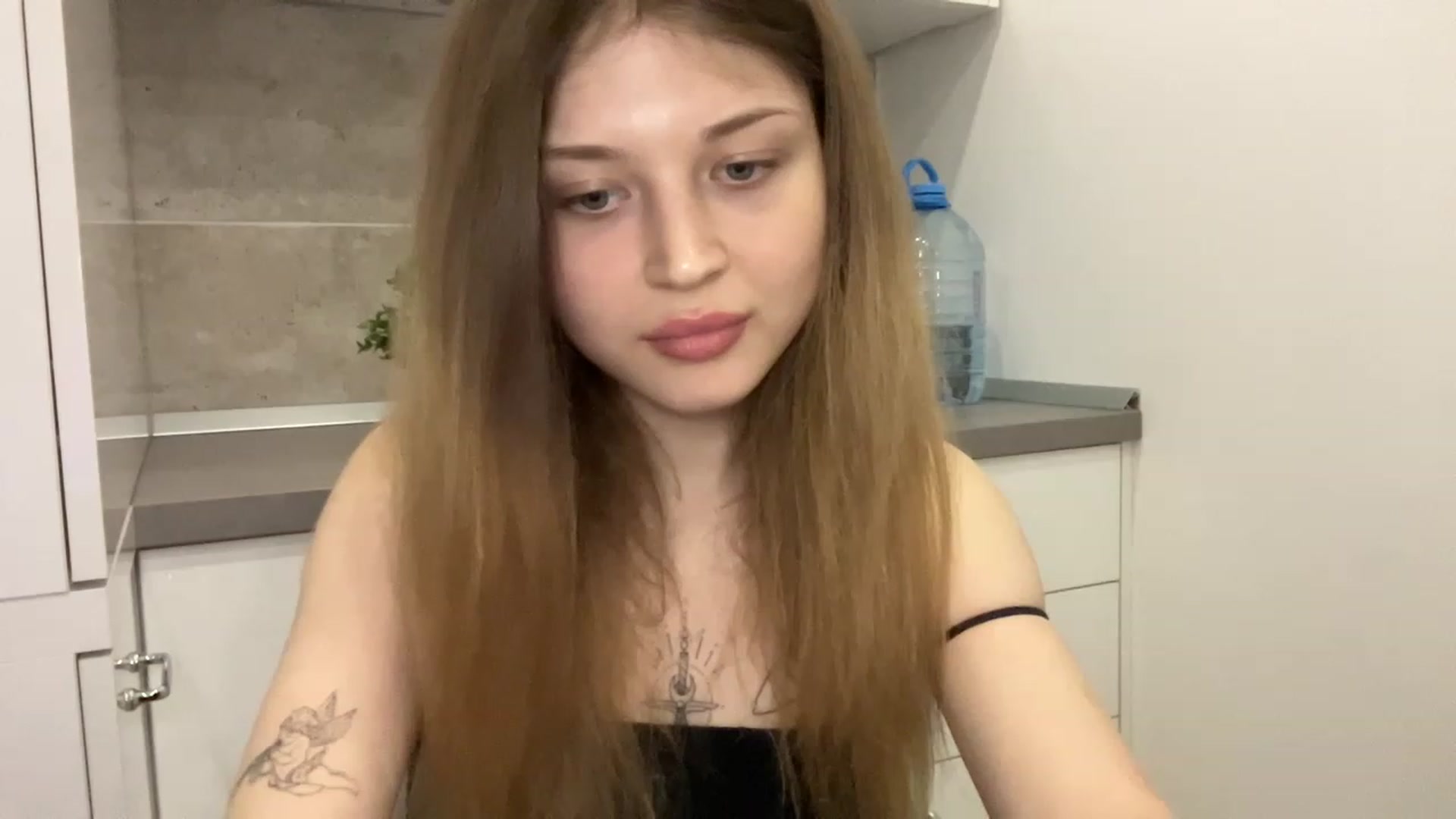 Gallery image thumbnail from Coconut_dream's myfreecams stream on, 07/17/2023, 16:55 image 18 of 20