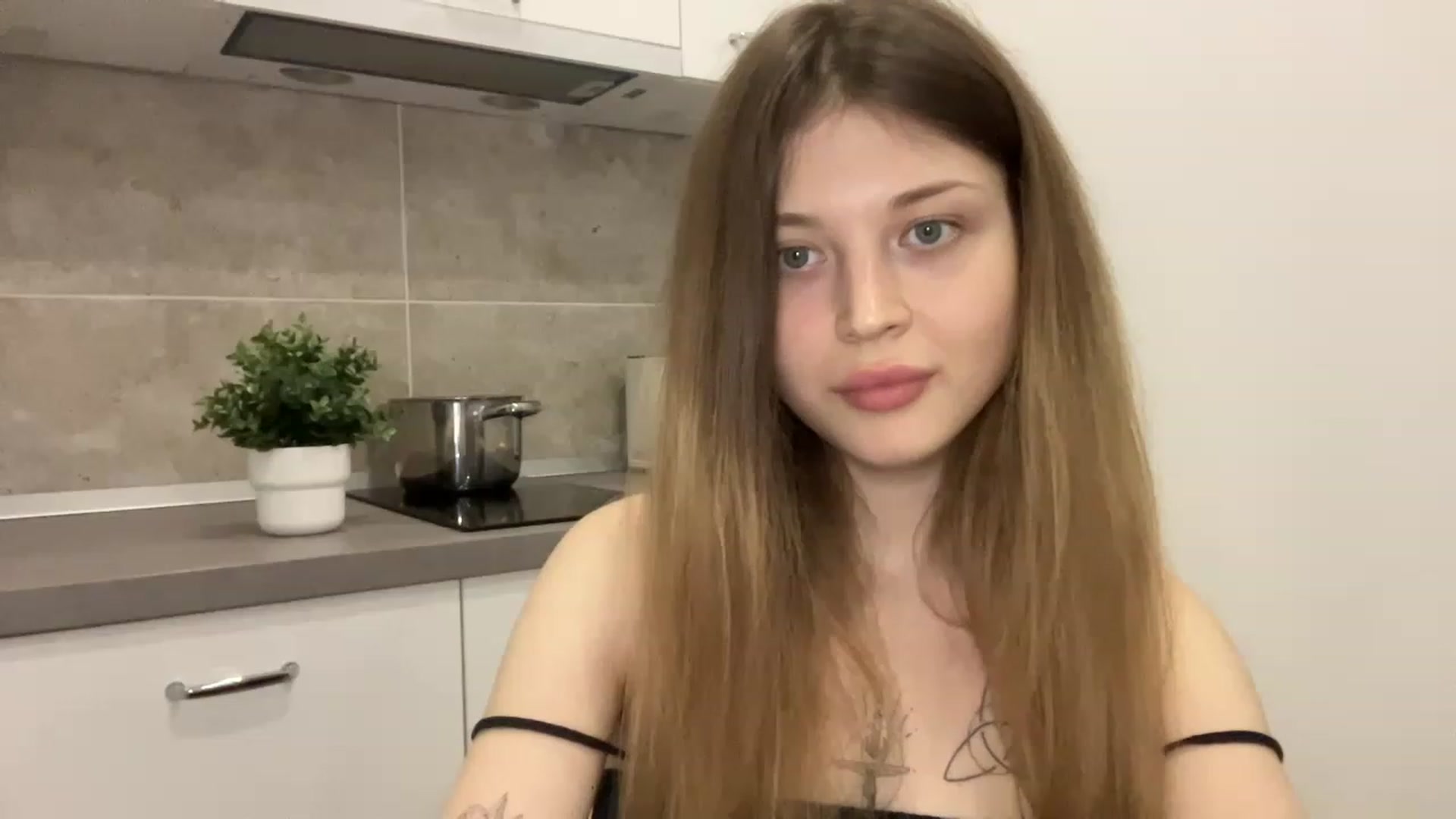 Gallery image thumbnail from Coconut_dream's myfreecams stream on, 07/17/2023, 17:46 image 11 of 20
