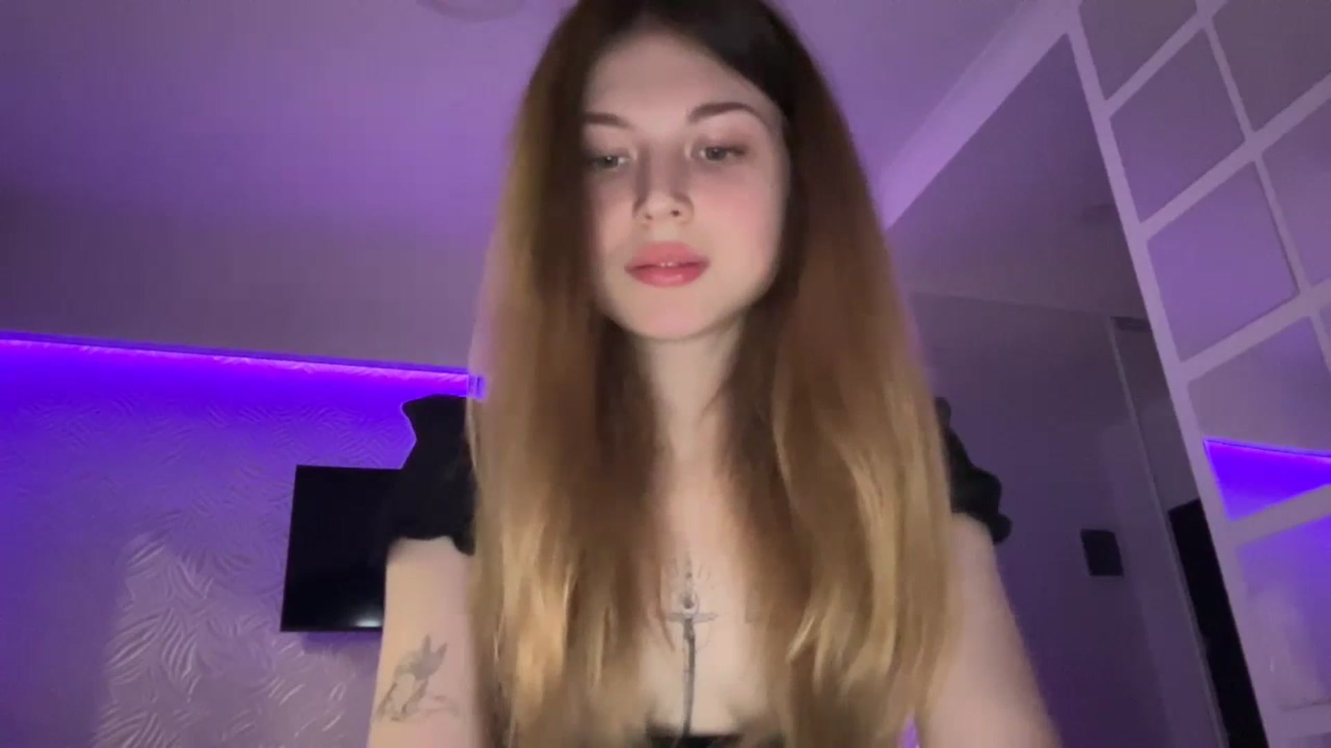 Gallery image thumbnail from Coconut_dream's myfreecams stream on, 07/21/2023, 15:30 image 7 of 20