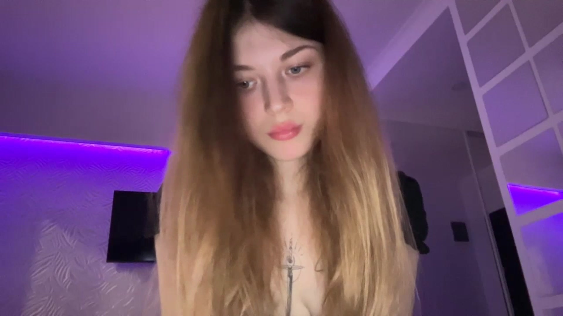 Gallery image thumbnail from Coconut_dream's myfreecams stream on, 07/21/2023, 15:30 image 17 of 20