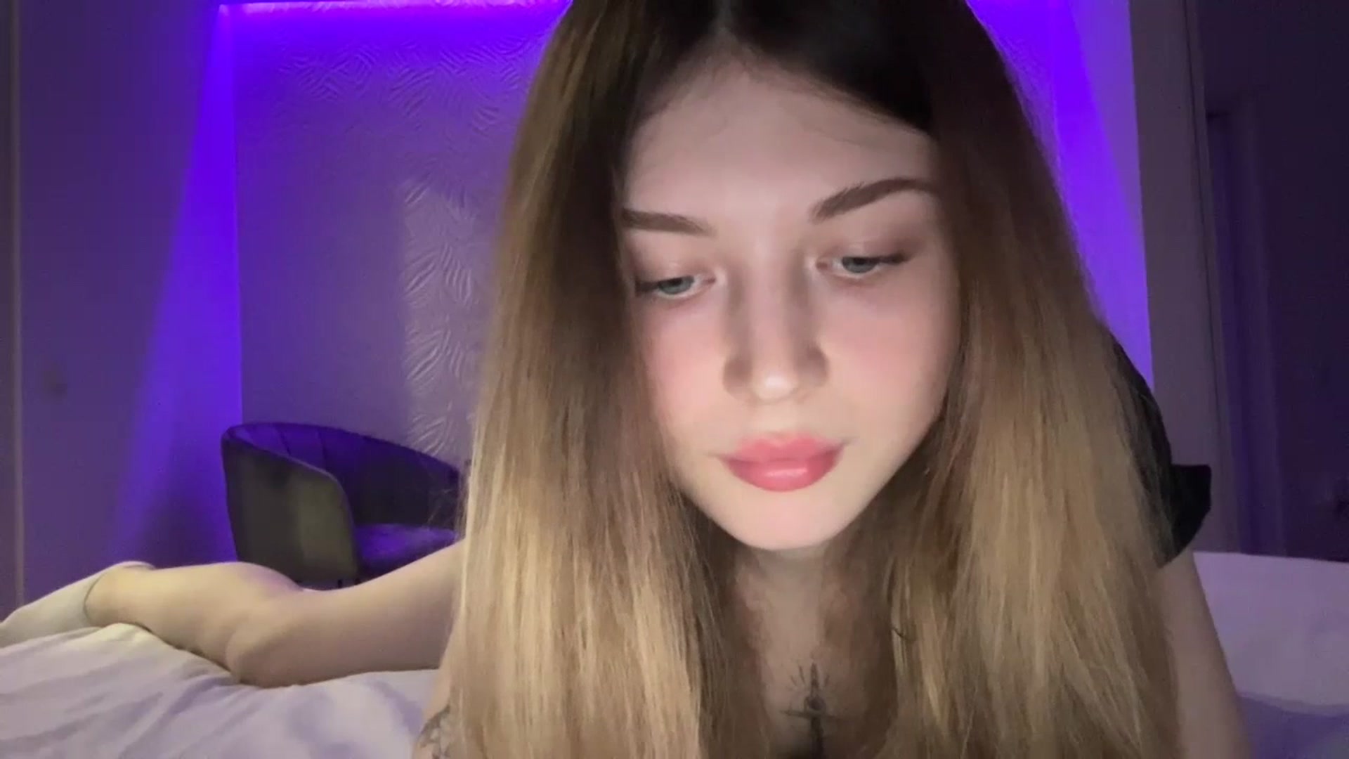 Gallery image thumbnail from Coconut_dream's myfreecams stream on, 07/21/2023, 15:30 image 3 of 20