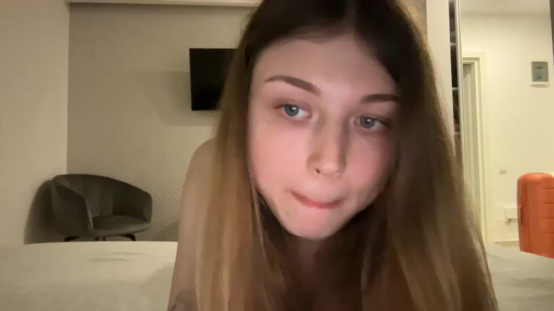 Gallery image thumbnail from Coconut_dream's myfreecams stream on, 07/22/2023, 18:41 image 16 of 20