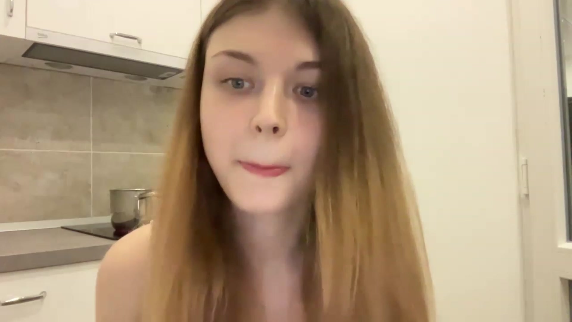 Gallery image thumbnail from Coconut_dream's myfreecams stream on, 07/22/2023, 18:41 image 4 of 20