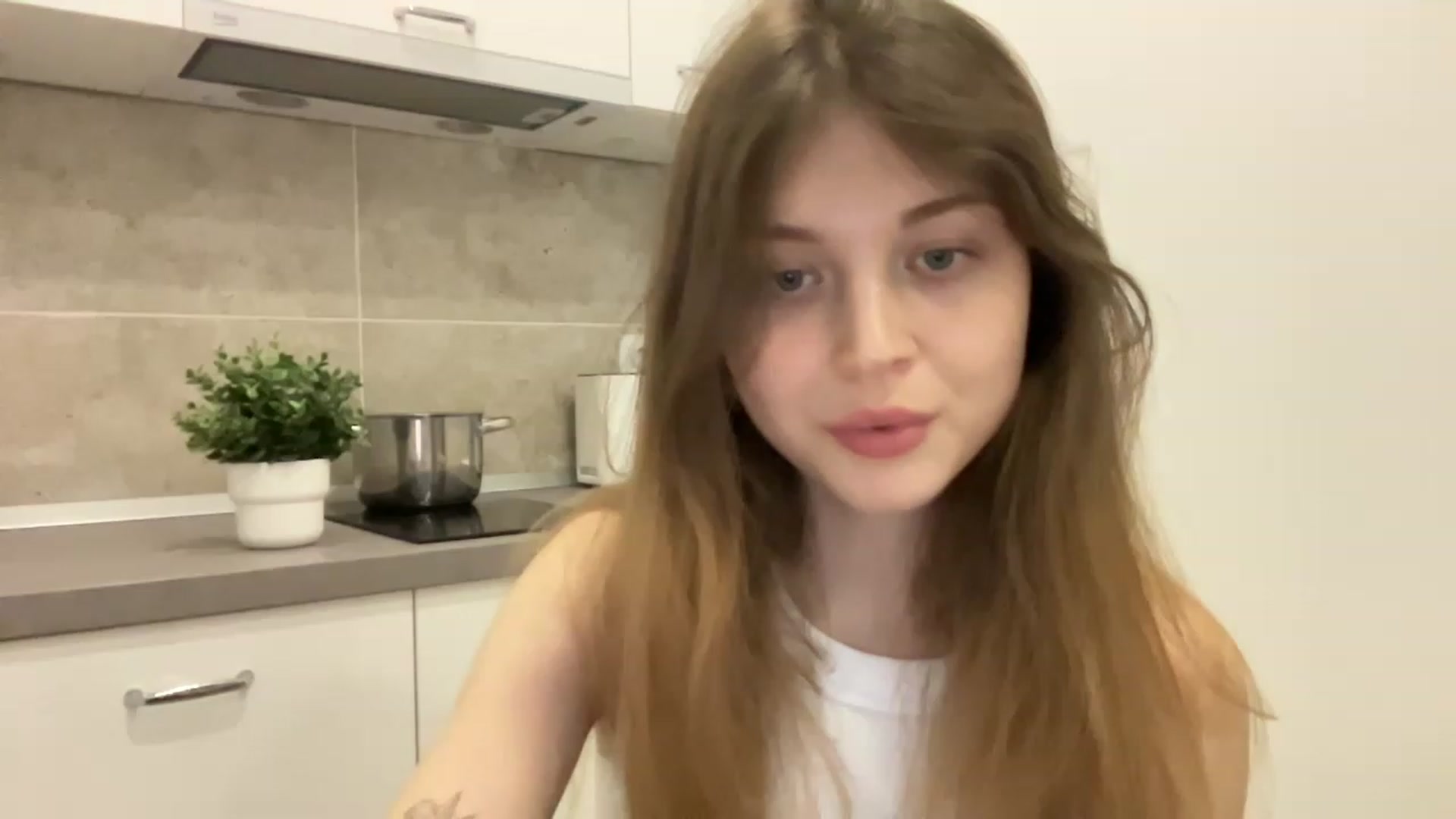 Gallery image thumbnail from Coconut_dream's myfreecams stream on, 07/28/2023, 17:32 image 12 of 20