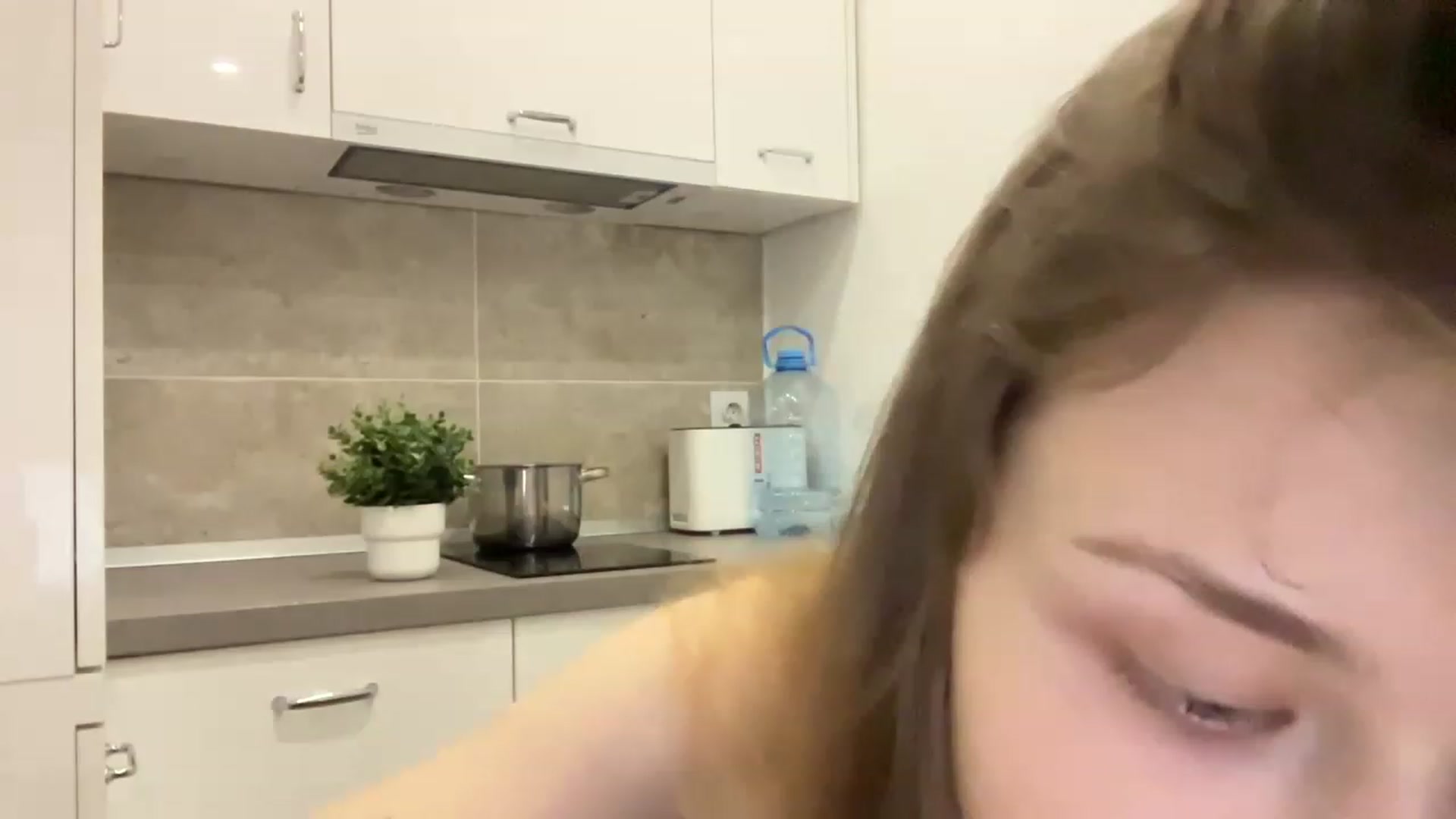 Gallery image thumbnail from Coconut_dream's myfreecams stream on, 07/28/2023, 17:32 image 3 of 20
