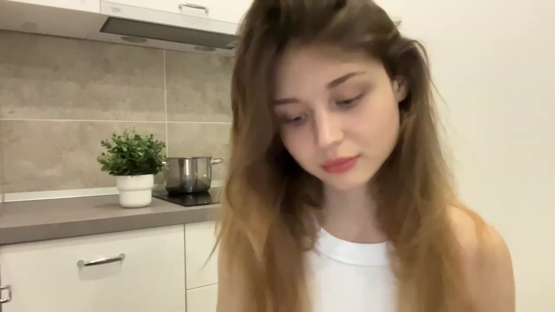 Gallery image thumbnail from Coconut_dream's myfreecams stream on, 07/28/2023, 17:32 image 6 of 20