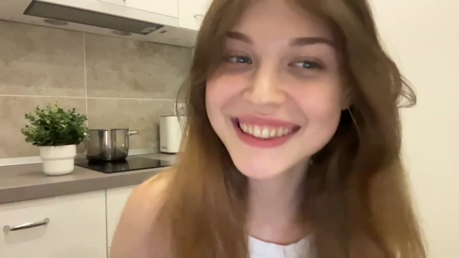Gallery image thumbnail from Coconut_dream's myfreecams stream on, 07/28/2023, 17:32 image 19 of 20