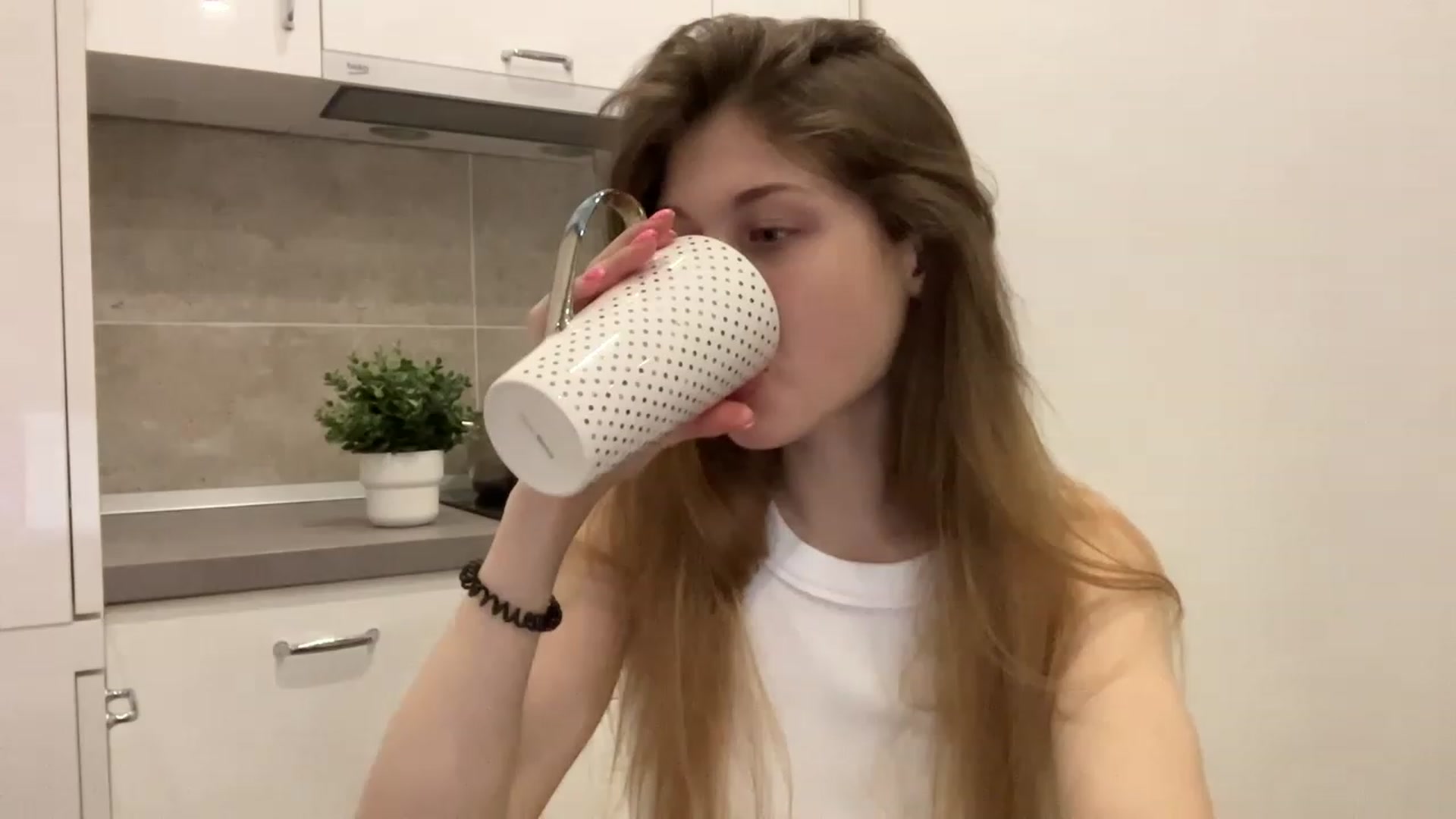Gallery image thumbnail from Coconut_dream's myfreecams stream on, 07/28/2023, 17:32 image 4 of 20