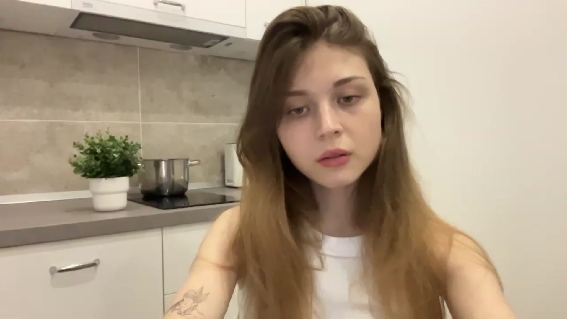Gallery image thumbnail from Coconut_dream's myfreecams stream on, 07/28/2023, 17:32 image 8 of 20