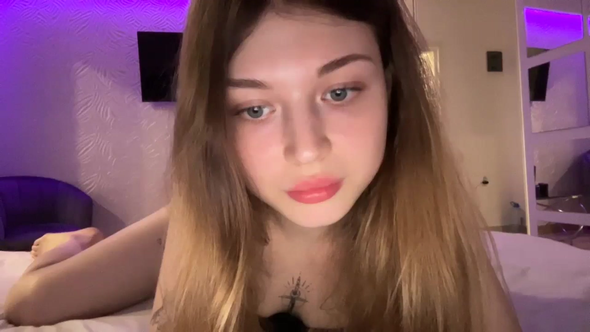 Gallery image thumbnail from Coconut_dream's myfreecams stream on, 07/29/2023, 18:04 image 8 of 20