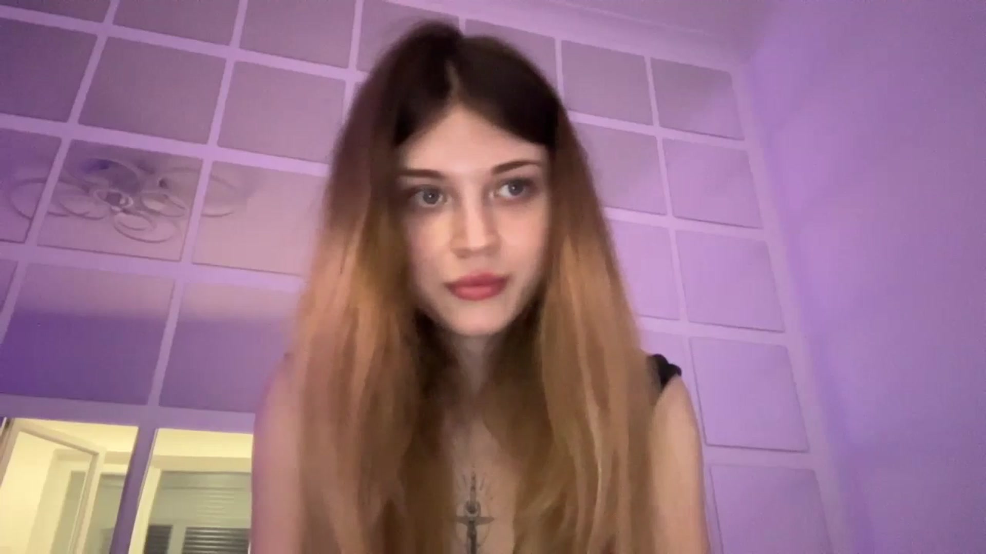 Gallery image thumbnail from Coconut_dream's myfreecams stream on, 07/30/2023, 18:31 image 9 of 20