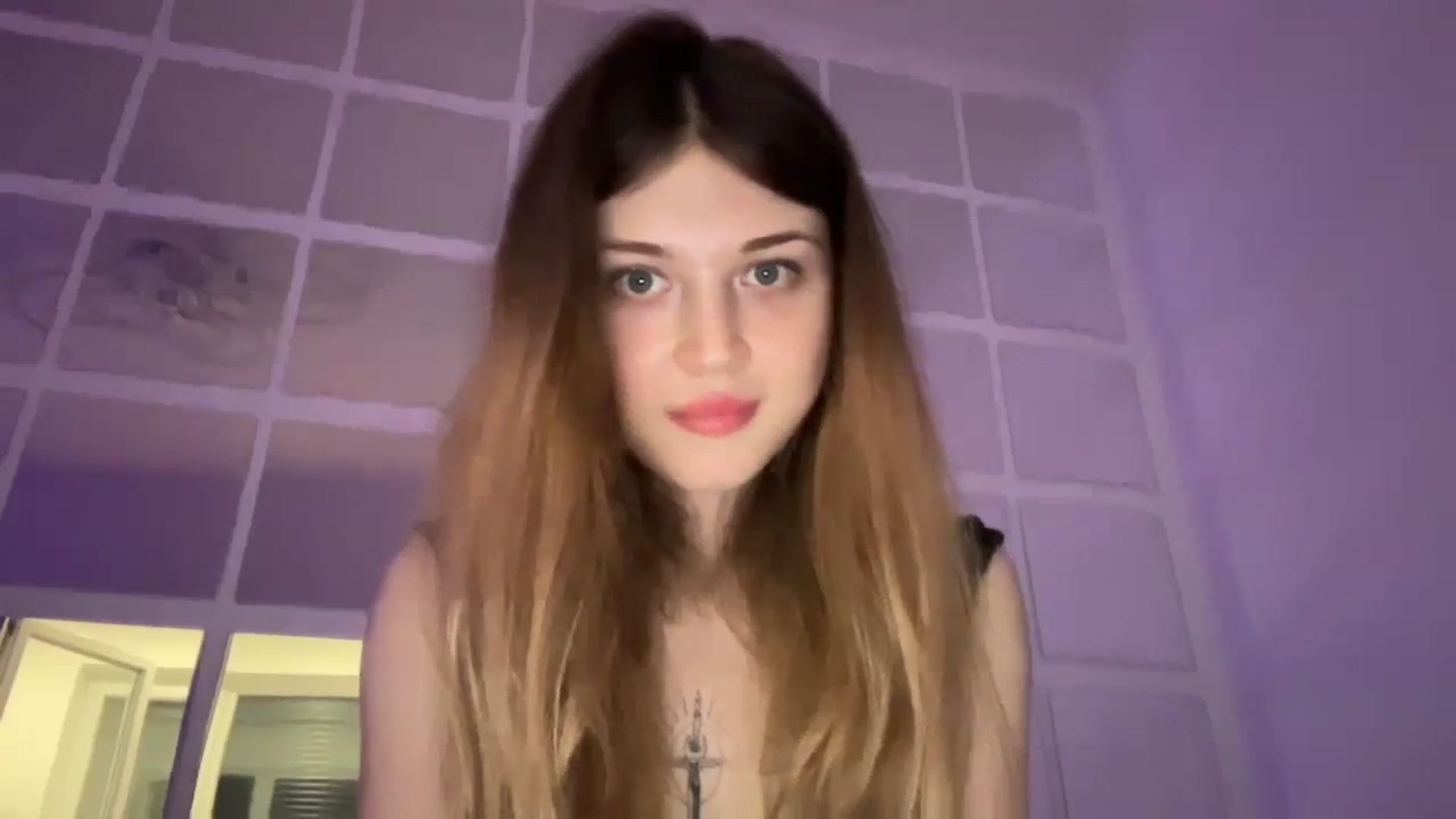 Gallery image thumbnail from Coconut_dream's myfreecams stream on, 07/30/2023, 18:31 image 7 of 20