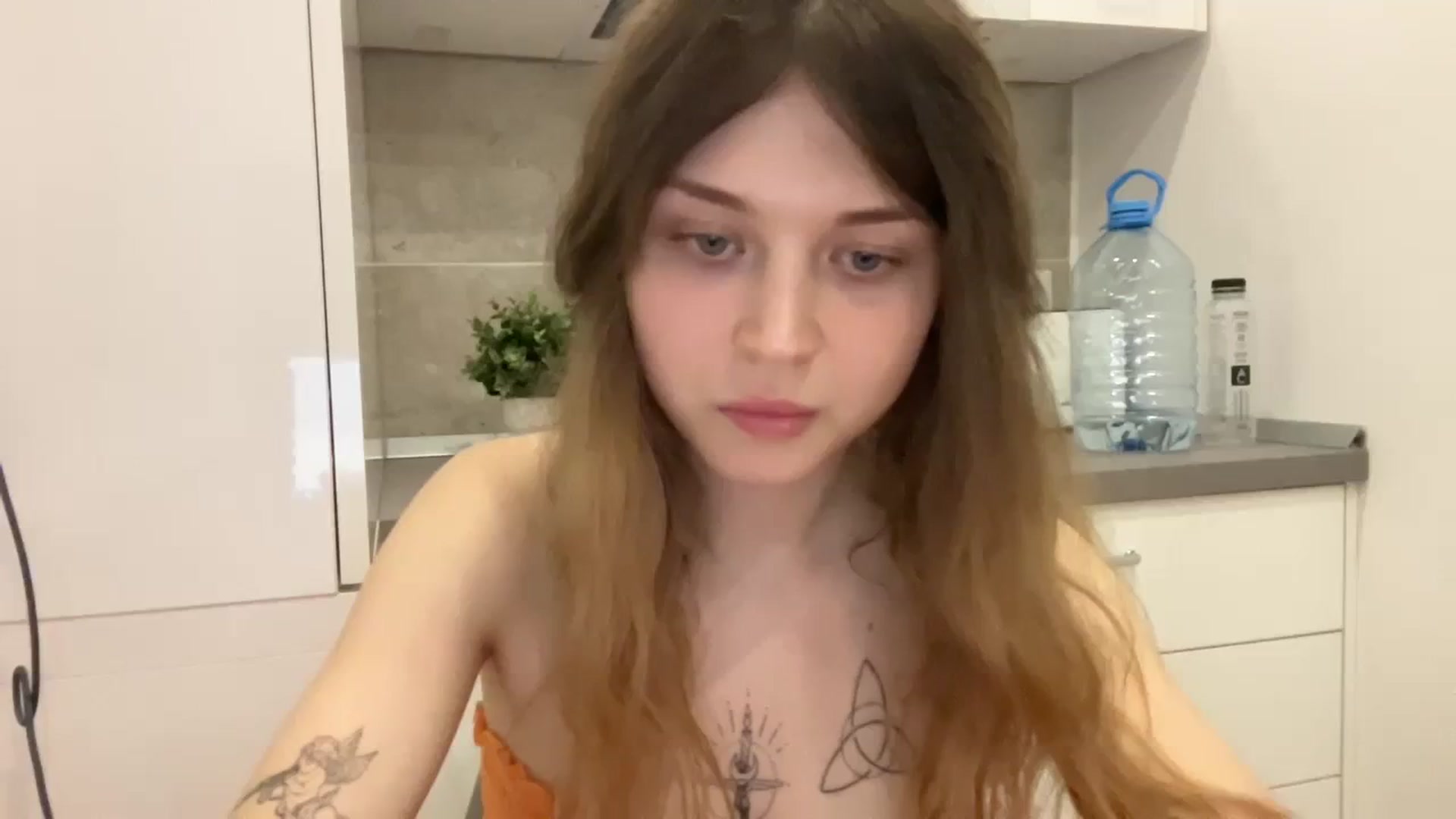 Gallery image thumbnail from Coconut_dream's myfreecams stream on, 08/03/2023, 19:31 image 1 of 20