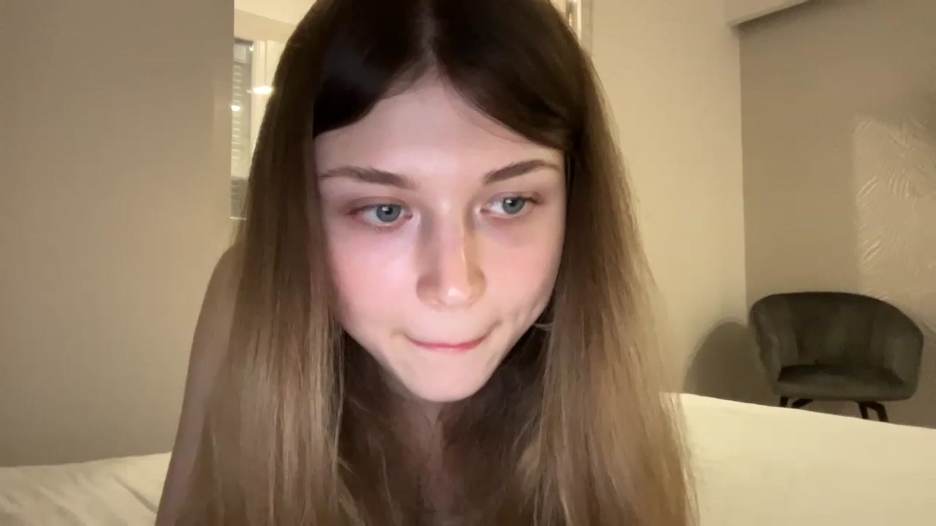 Gallery image thumbnail from Coconut_dream's myfreecams stream on, 08/05/2023, 18:37 image 14 of 20