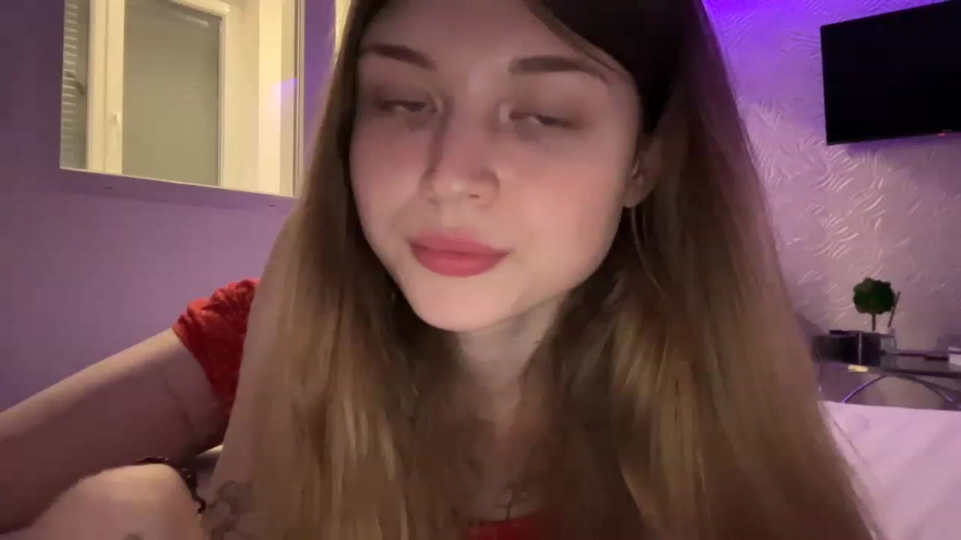 Gallery image thumbnail from Coconut_dream's myfreecams stream on, 08/07/2023, 16:14 image 11 of 20