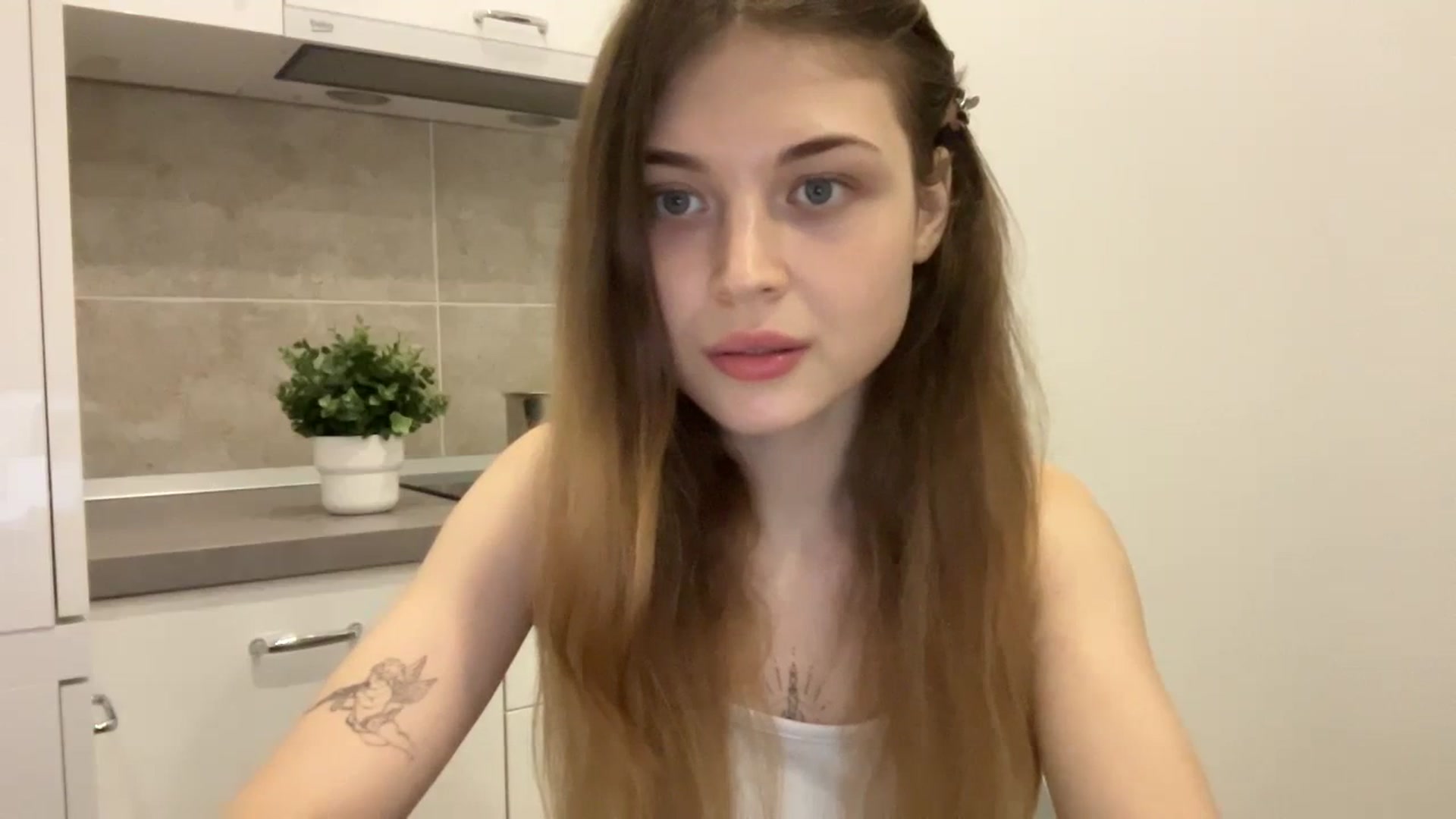 Gallery image thumbnail from Coconut_dream's myfreecams stream on, 08/09/2023, 13:10 image 20 of 20