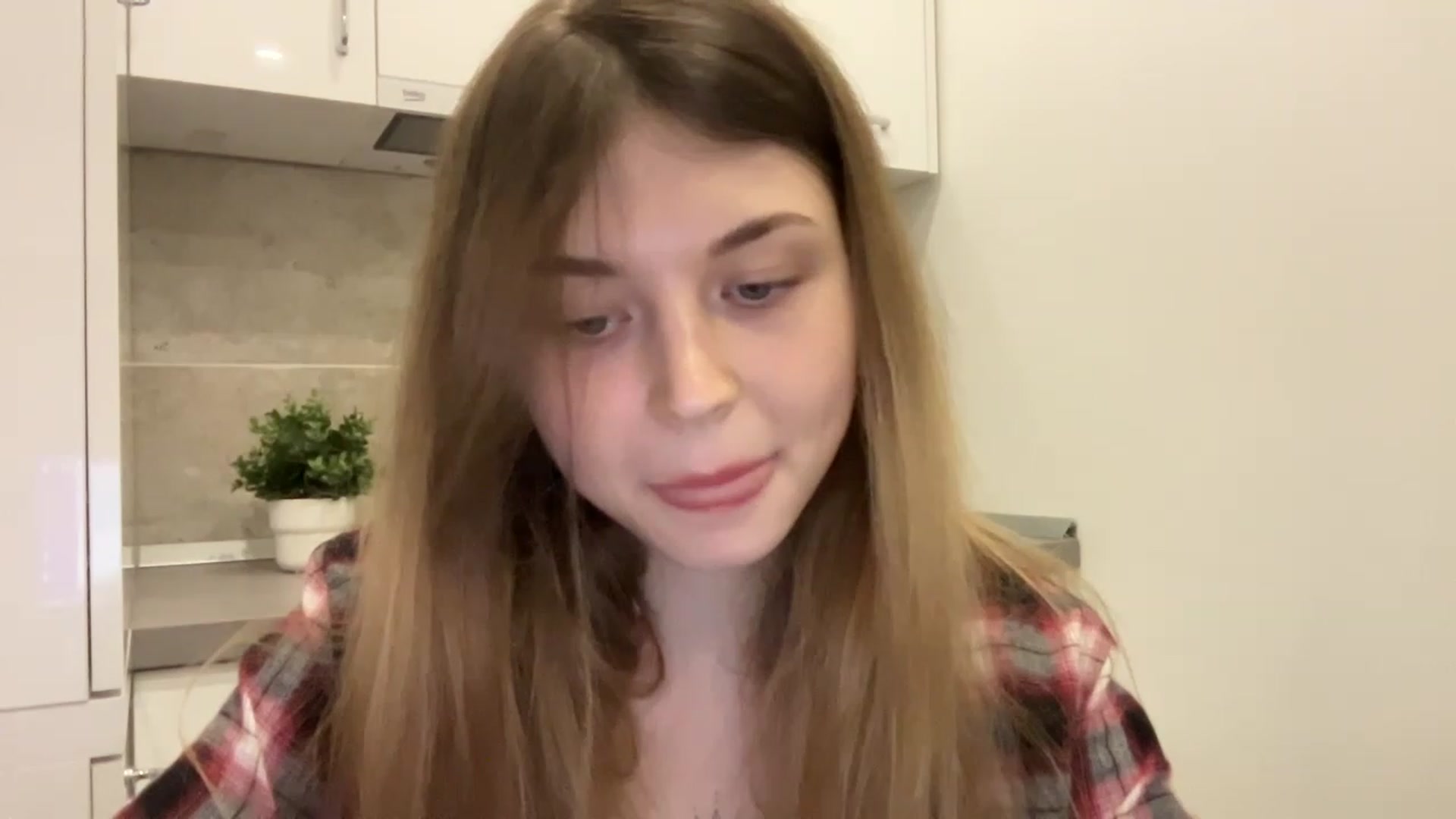 Gallery image thumbnail from Coconut_dream's myfreecams stream on, 08/10/2023, 17:52 image 20 of 20