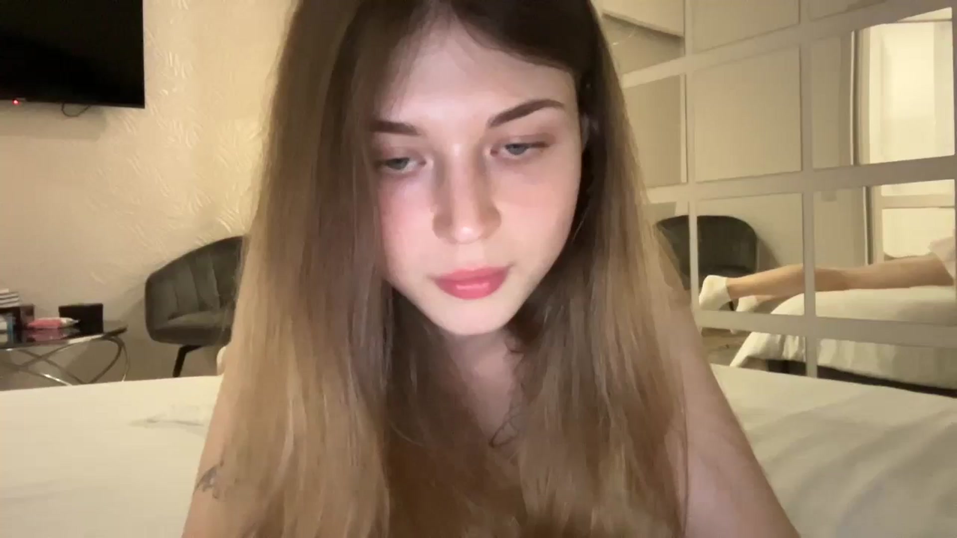 Gallery image thumbnail from Coconut_dream's myfreecams stream on, 08/12/2023, 18:57 image 16 of 20