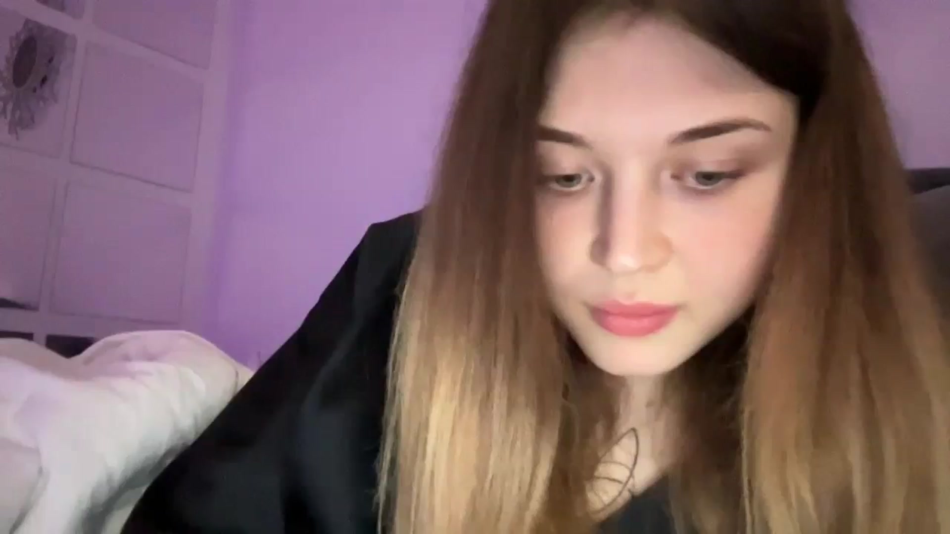 Gallery image thumbnail from Coconut_dream's myfreecams stream on, 08/14/2023, 20:50 image 1 of 20